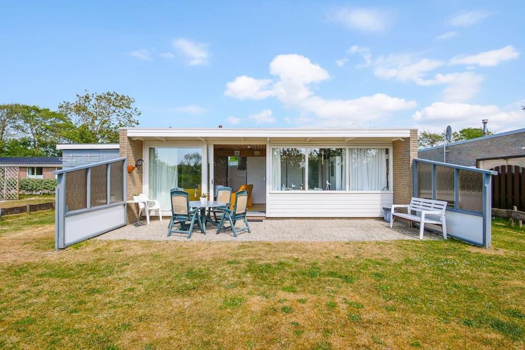 Two-Bedroom House,1461313342:JPEG