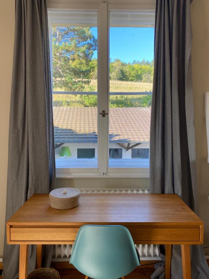 Six-Bedroom House,1478849048:JPEG