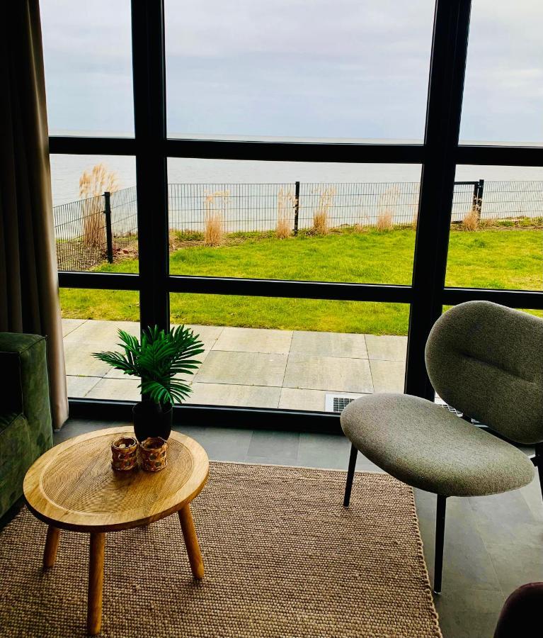 Holiday Home,1492390147:JPEG
