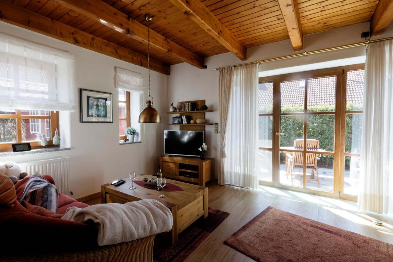 One-Bedroom House,1493338810:JPEG