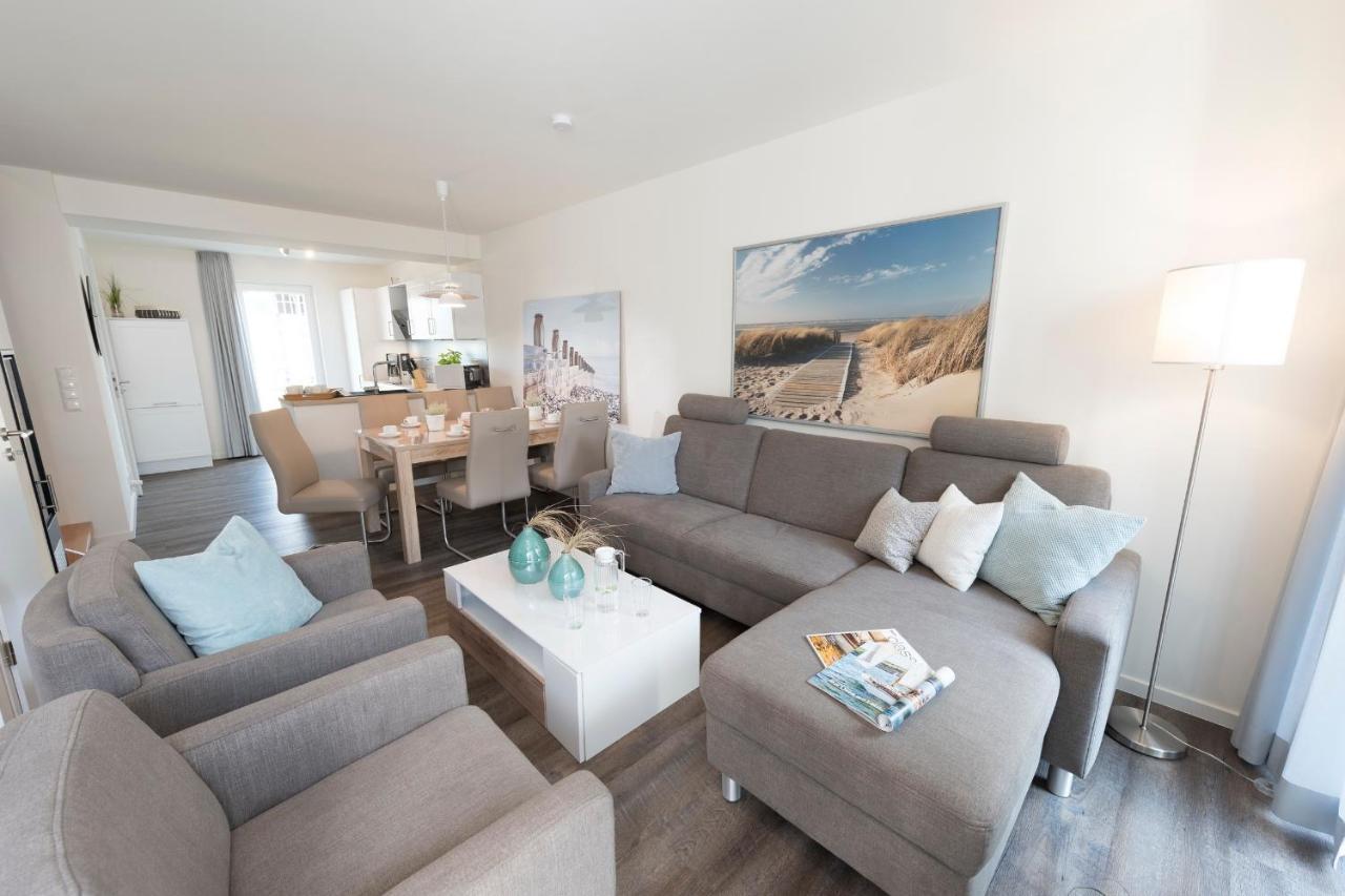 Holiday Home,1495935784:JPEG