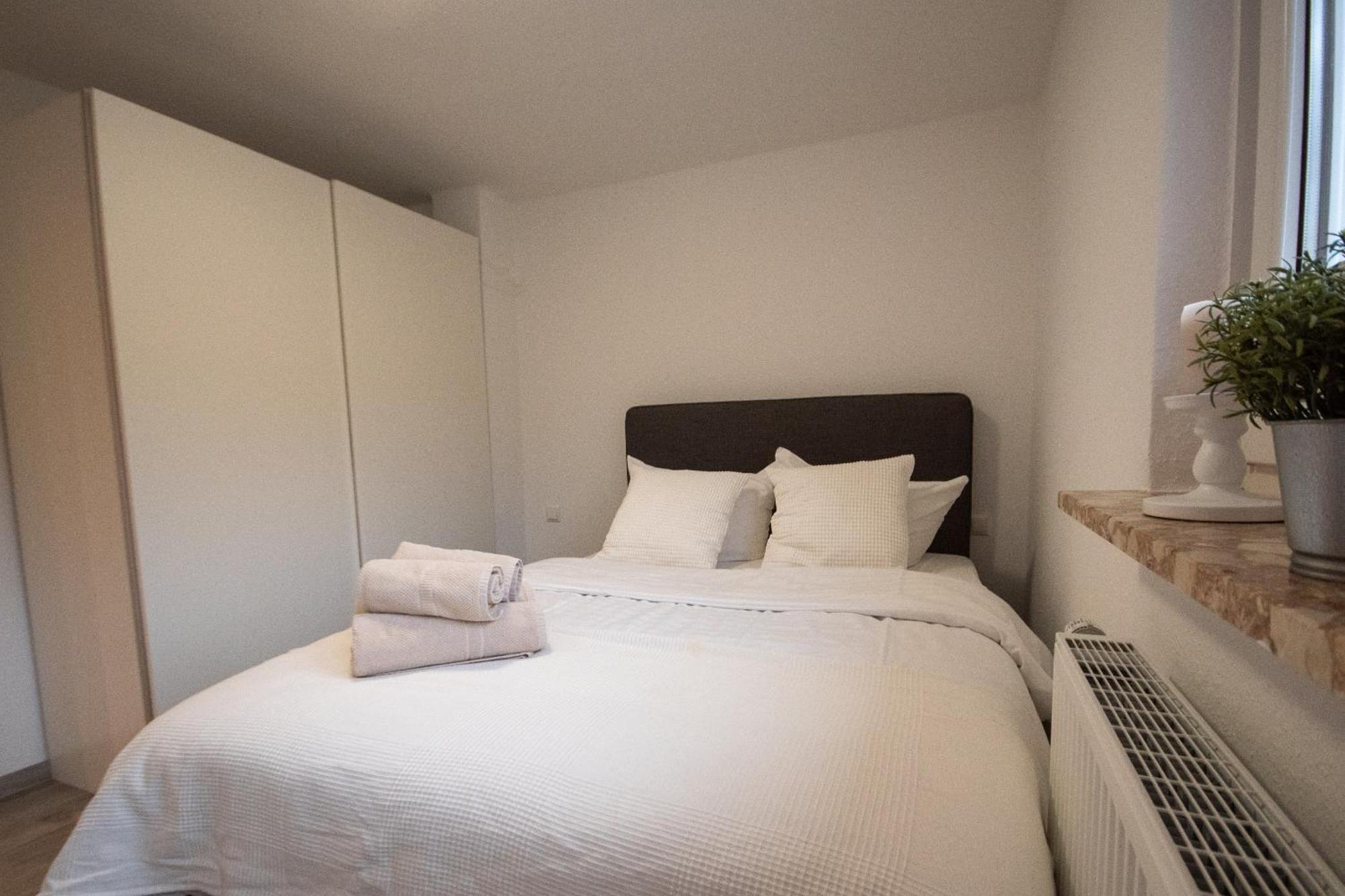 Holiday Home,1504595854:JPEG