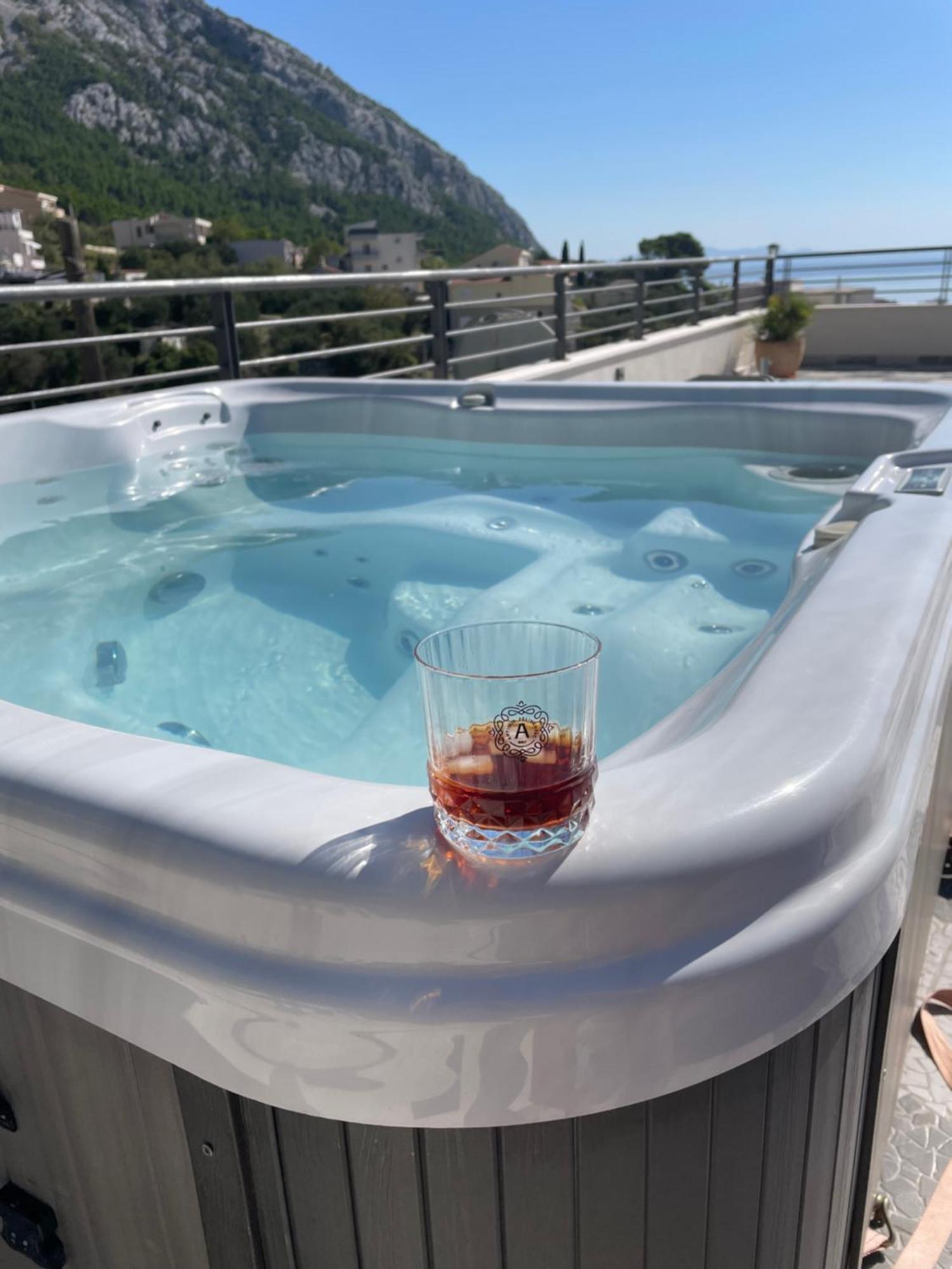 Three-Bedroom Villa,1526985679:JPEG