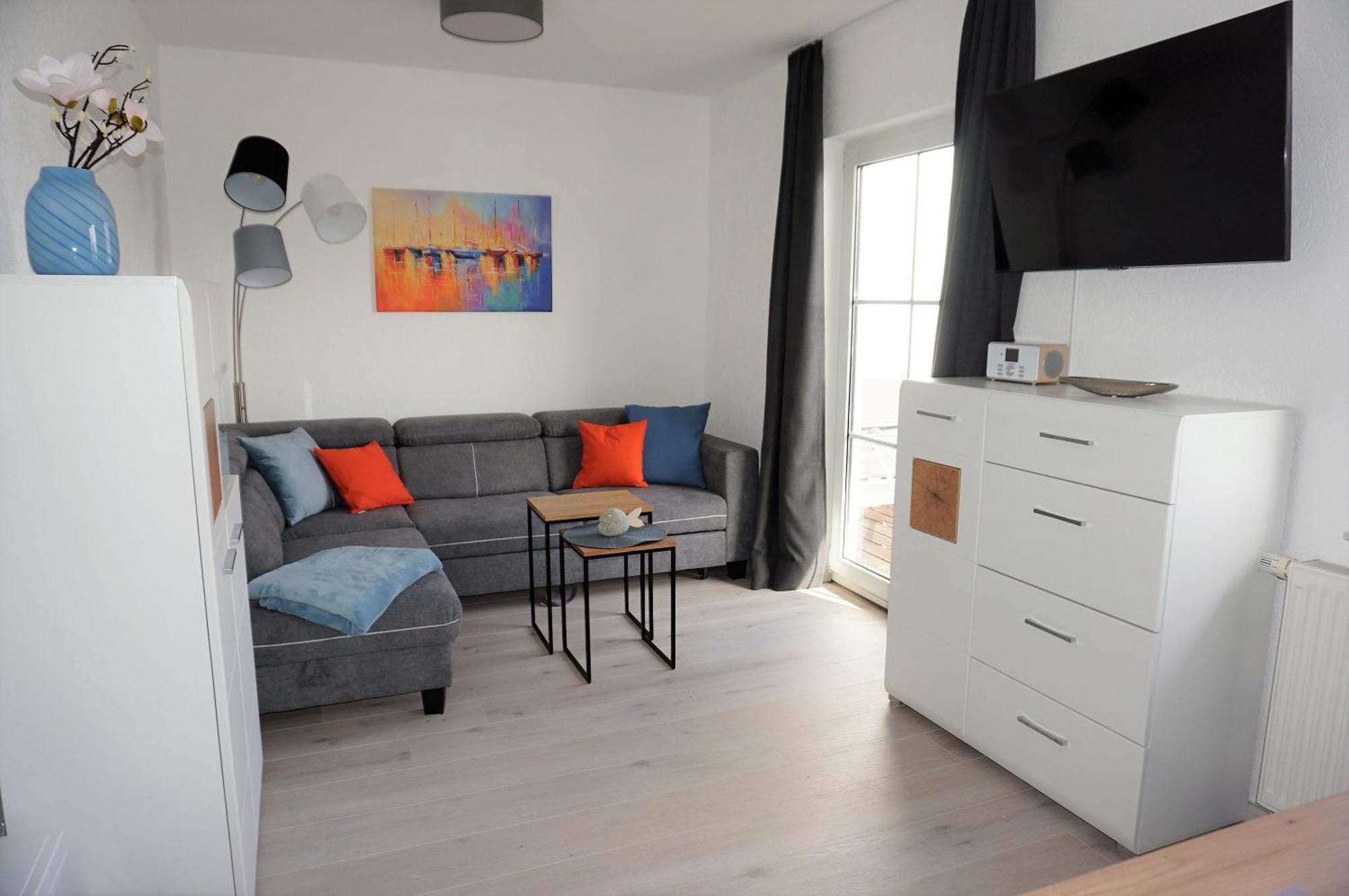 One-Bedroom Apartment,1532644702:JPEG