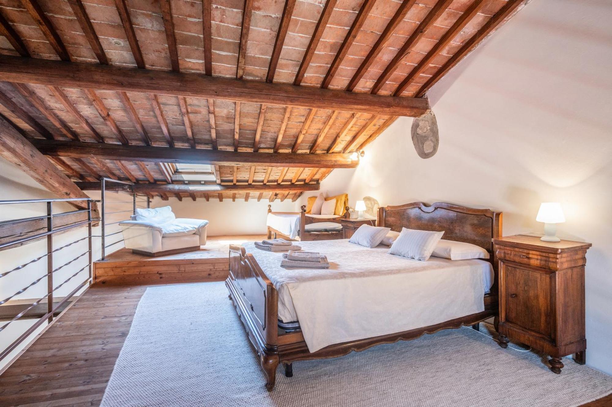 Three-Bedroom Apartment,1536084967:JPEG