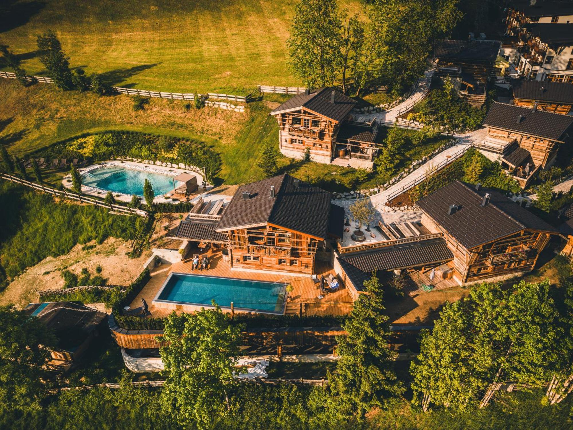 Three-Bedroom Chalet,1537284415:JPEG