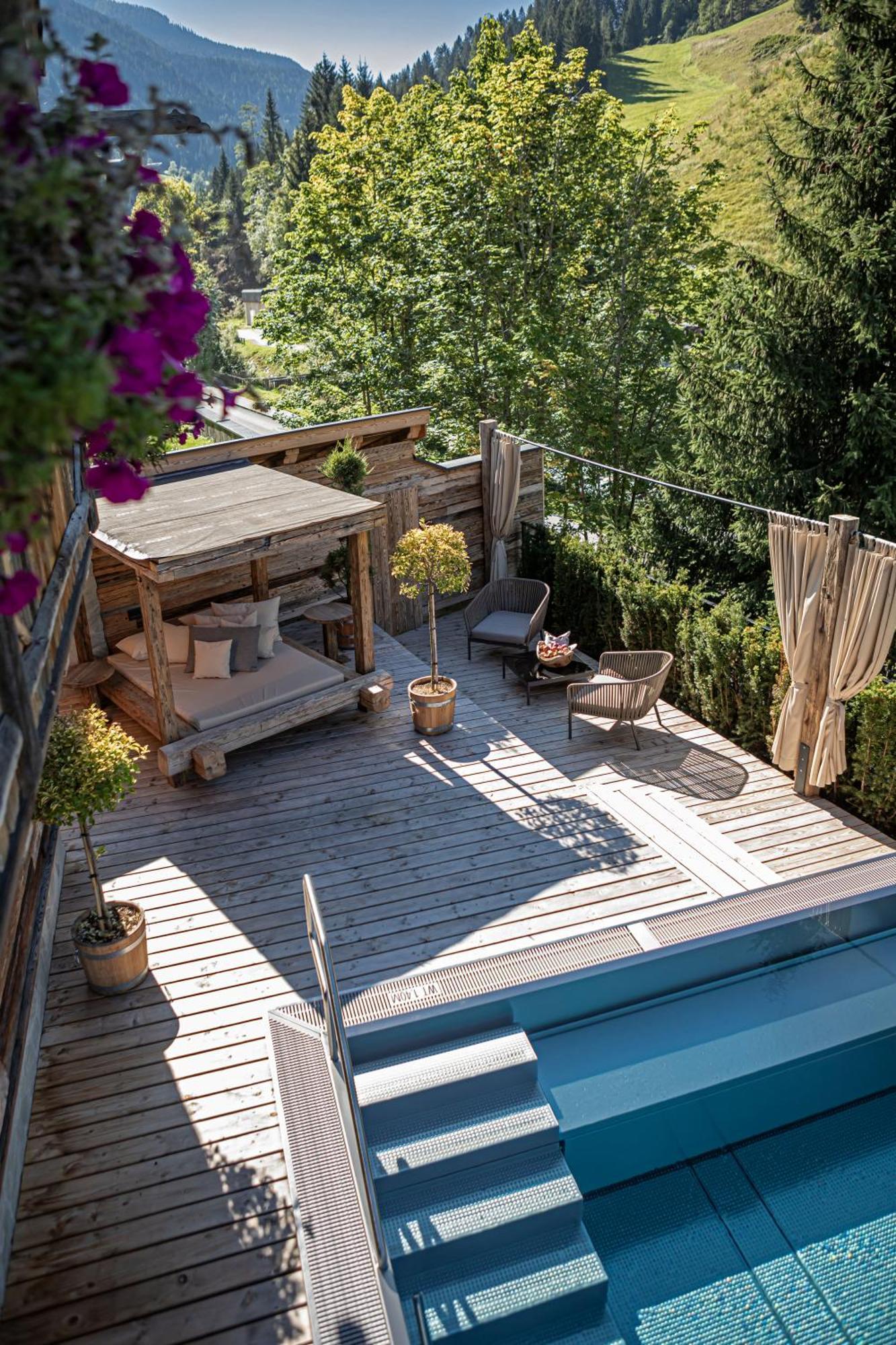 Three-Bedroom Chalet,1537284232:JPEG