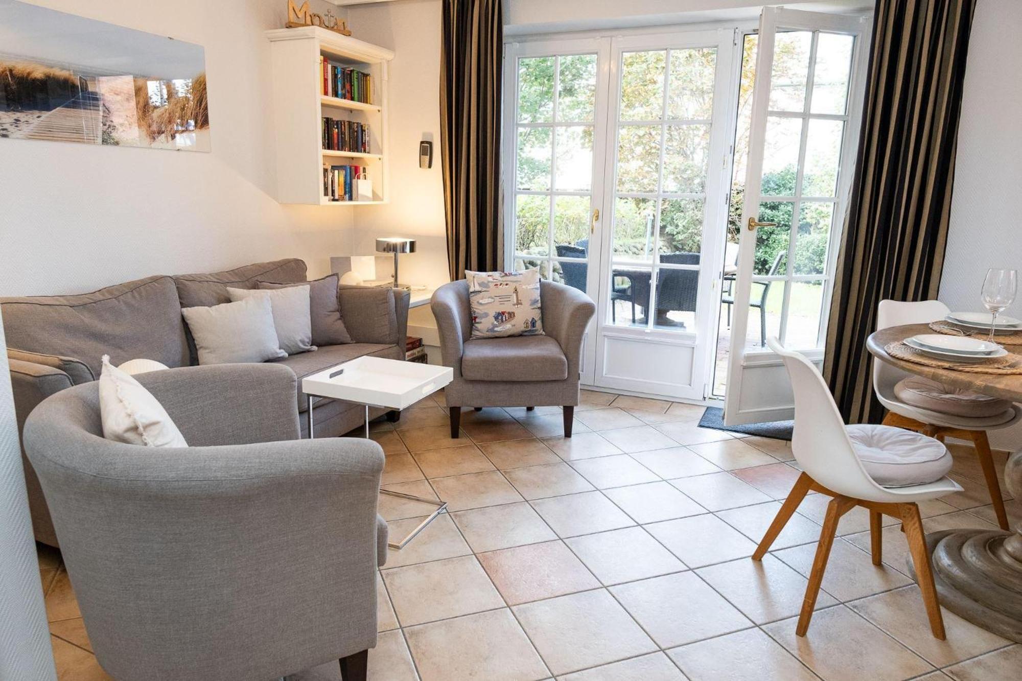 Holiday Home,1759108452:JPEG