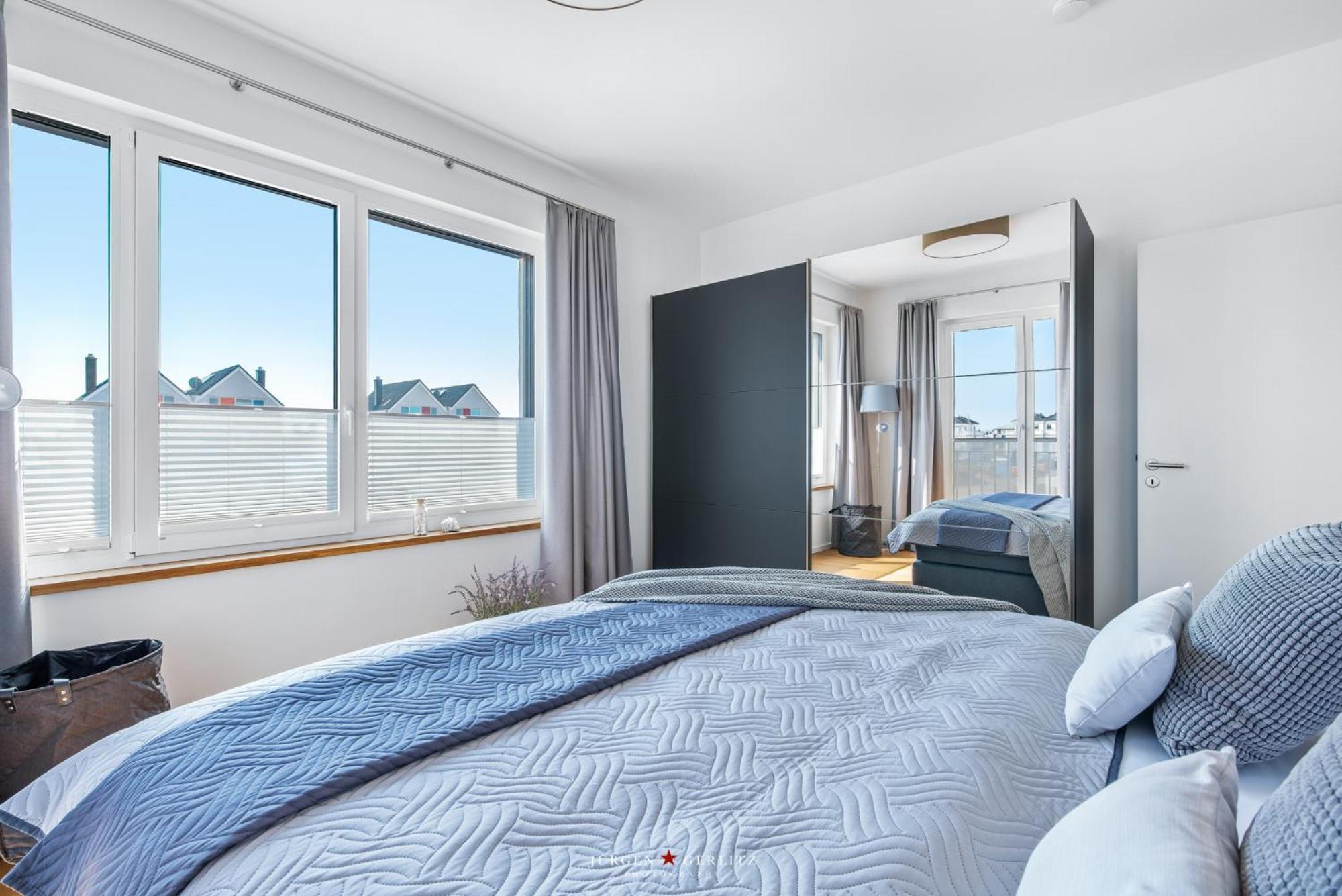 Holiday Home,1548767248:JPEG