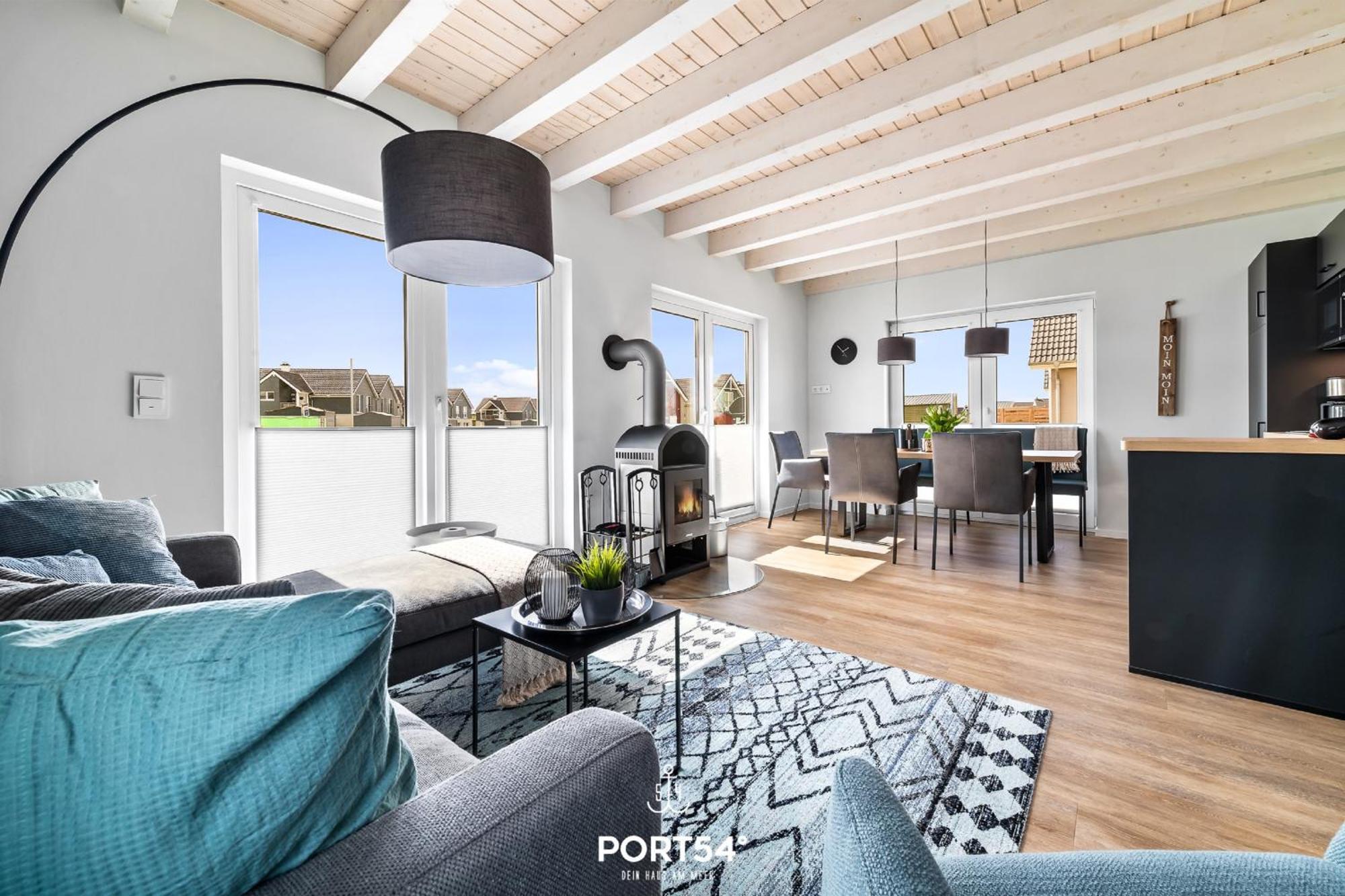 Holiday Home,1554331444:JPEG