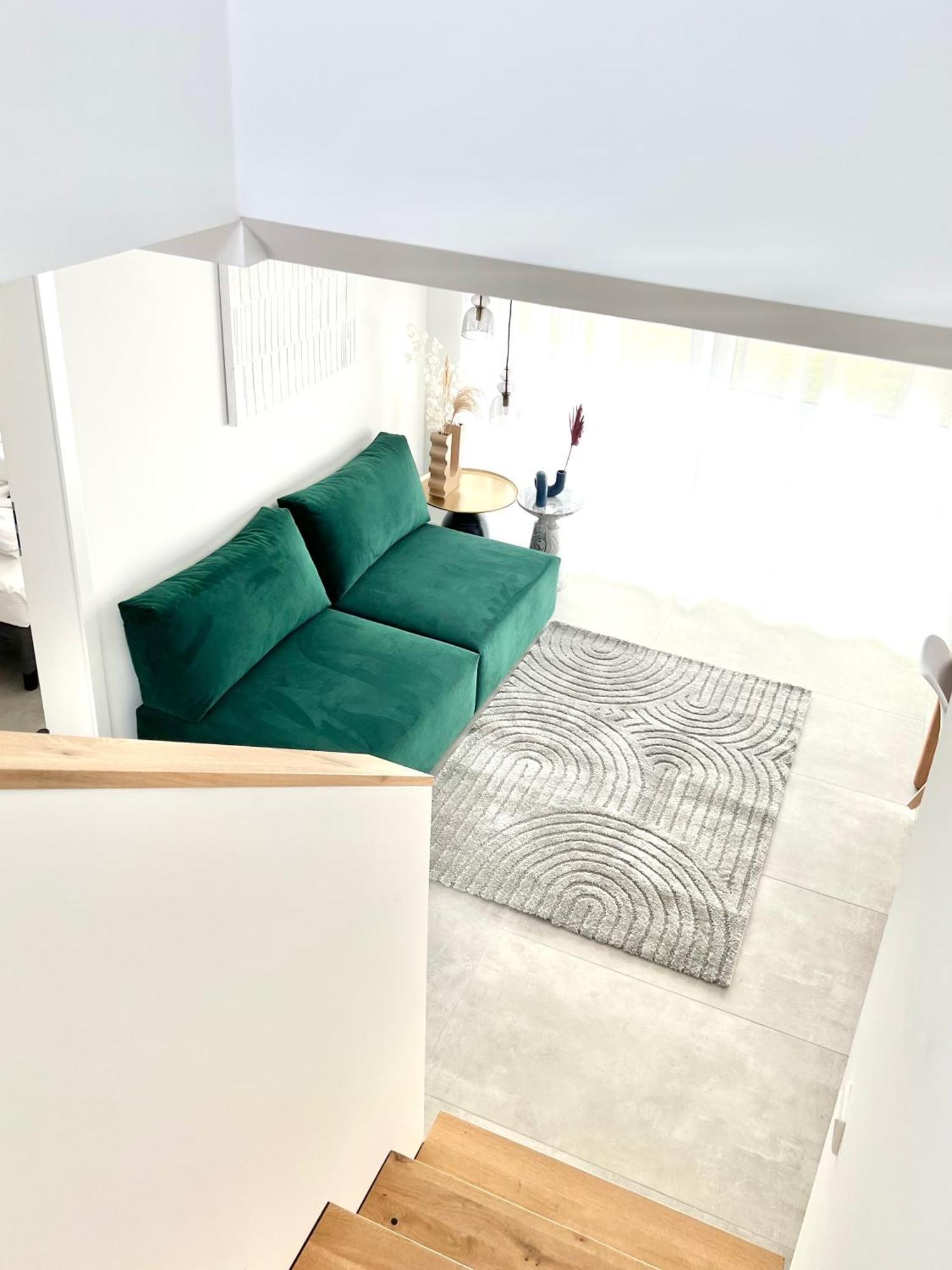Four-Bedroom House,1575616013:JPEG