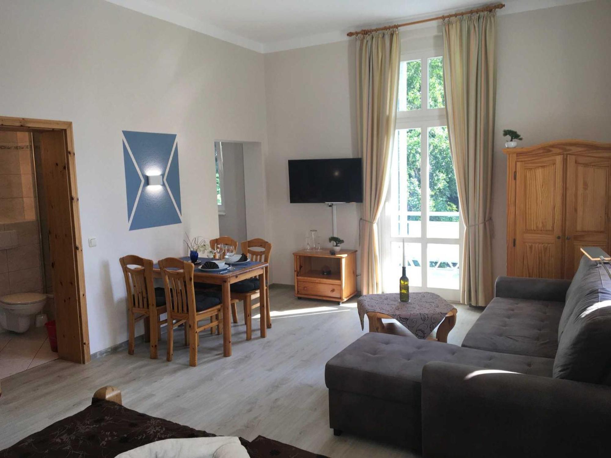Standard Apartment,1578359246:JPEG