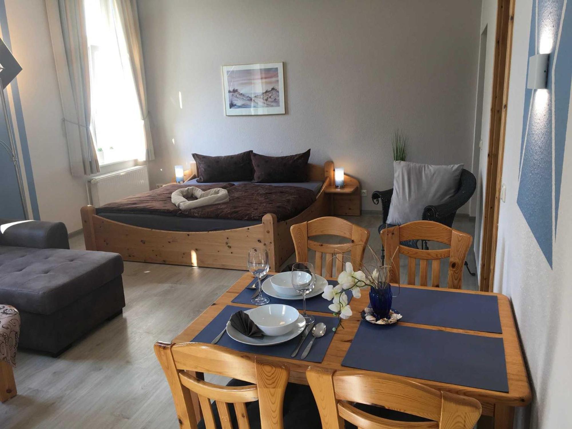 Standard Apartment,1578359300:JPEG