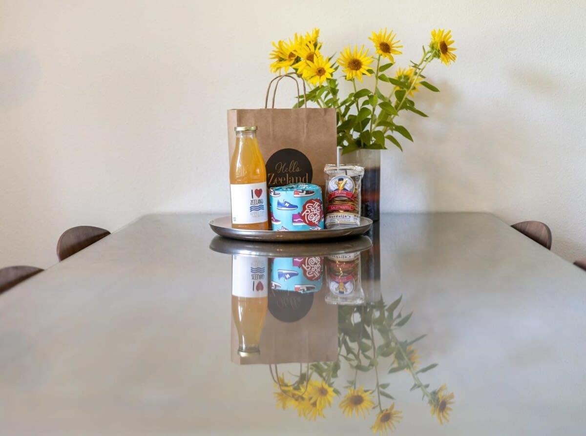 Holiday Home,1578834338:JPEG