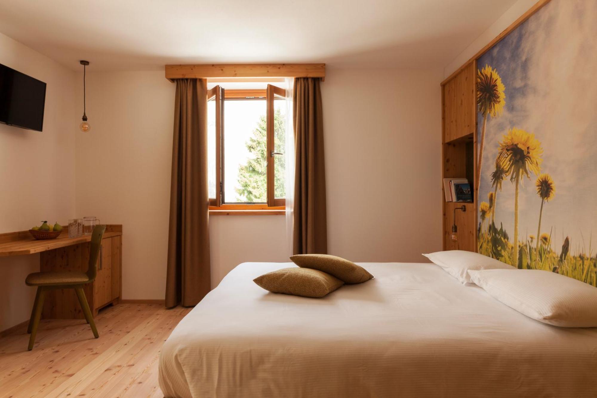 Double or Twin Room with Balcony,1580816999:JPEG