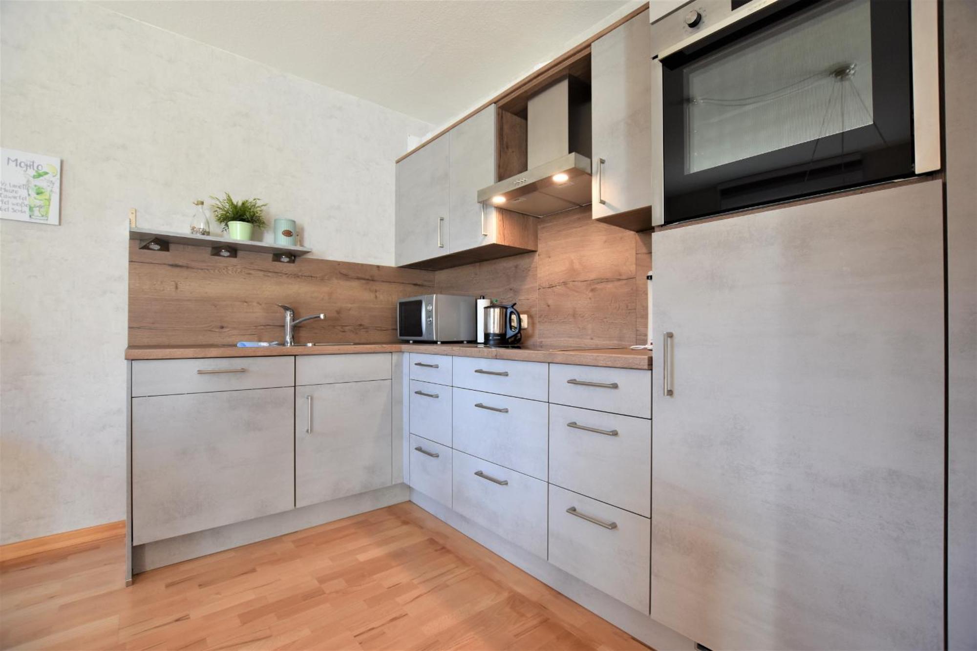 Holiday Home,1581184611:JPEG