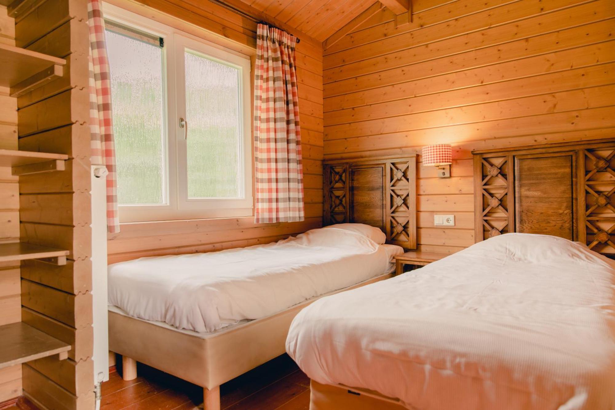 Two-Bedroom Bungalow,1583106166:JPEG