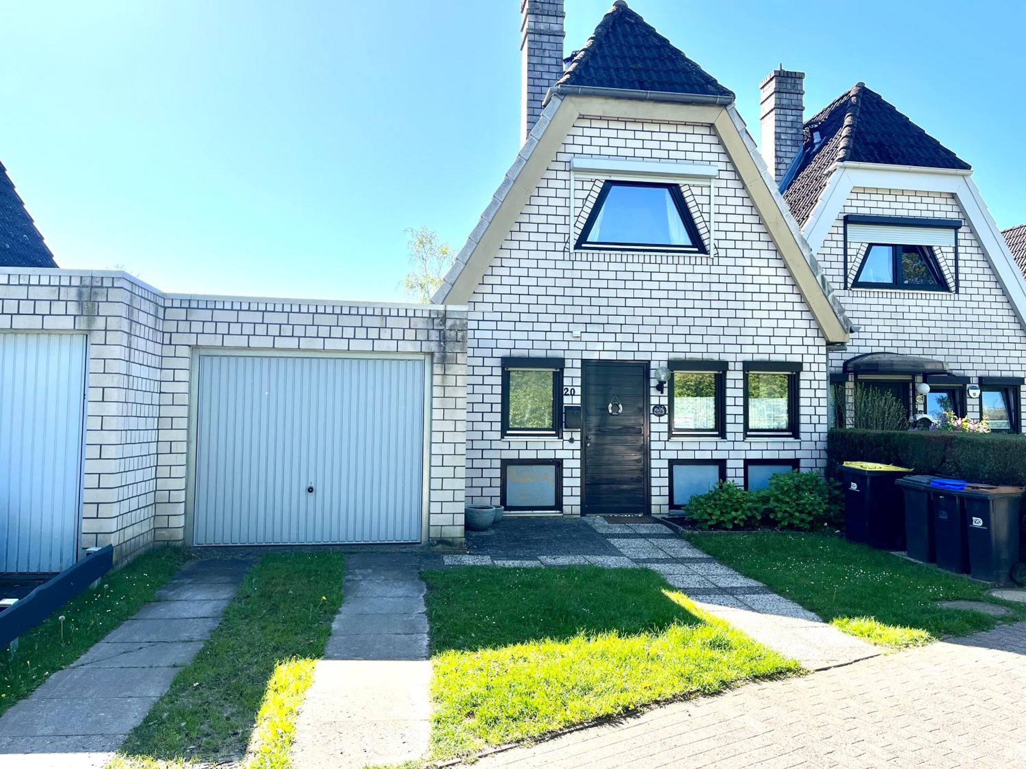 Two-Bedroom House,1661786890:JPEG