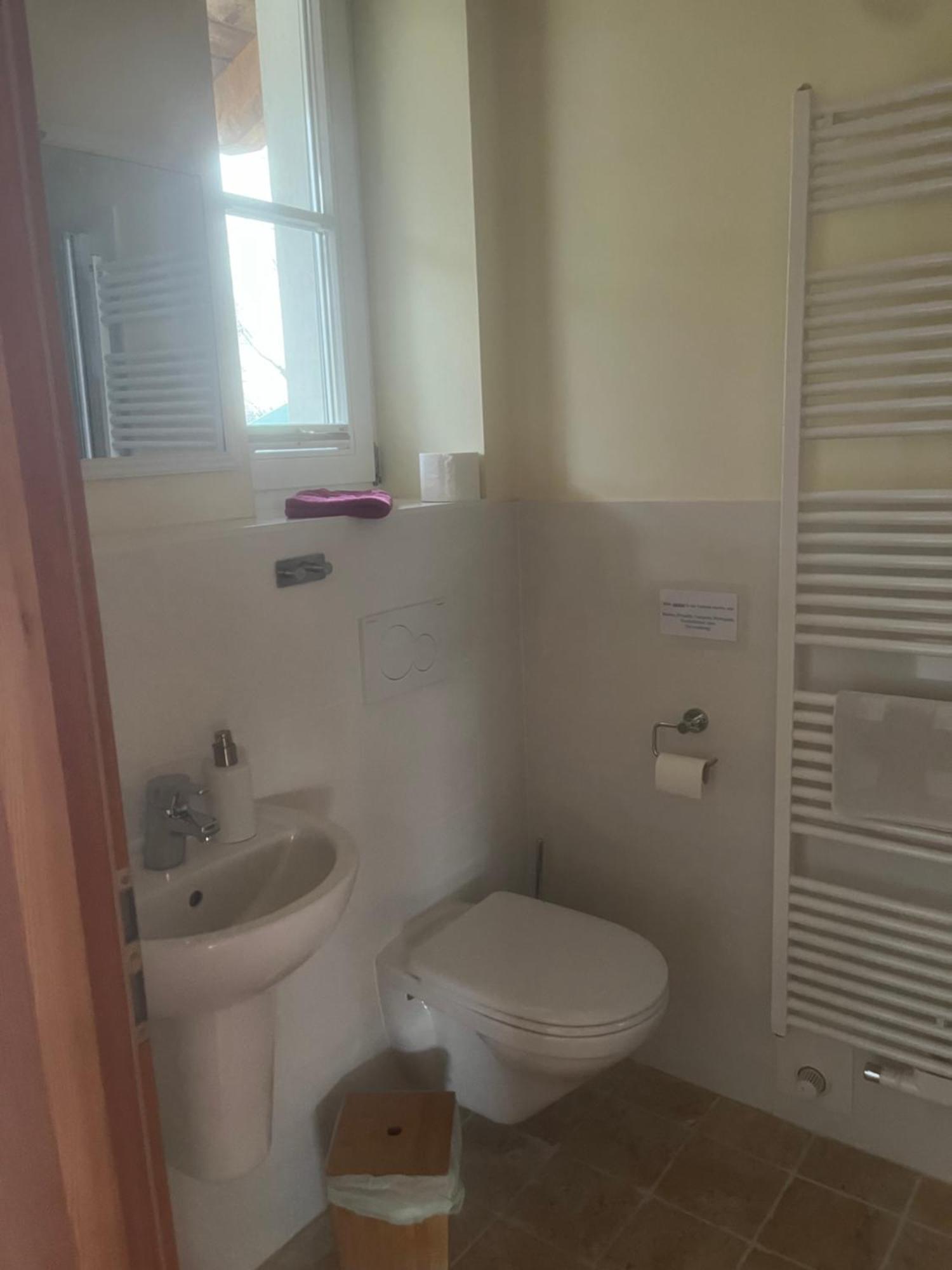 Three-Bedroom House,1588871105:JPEG