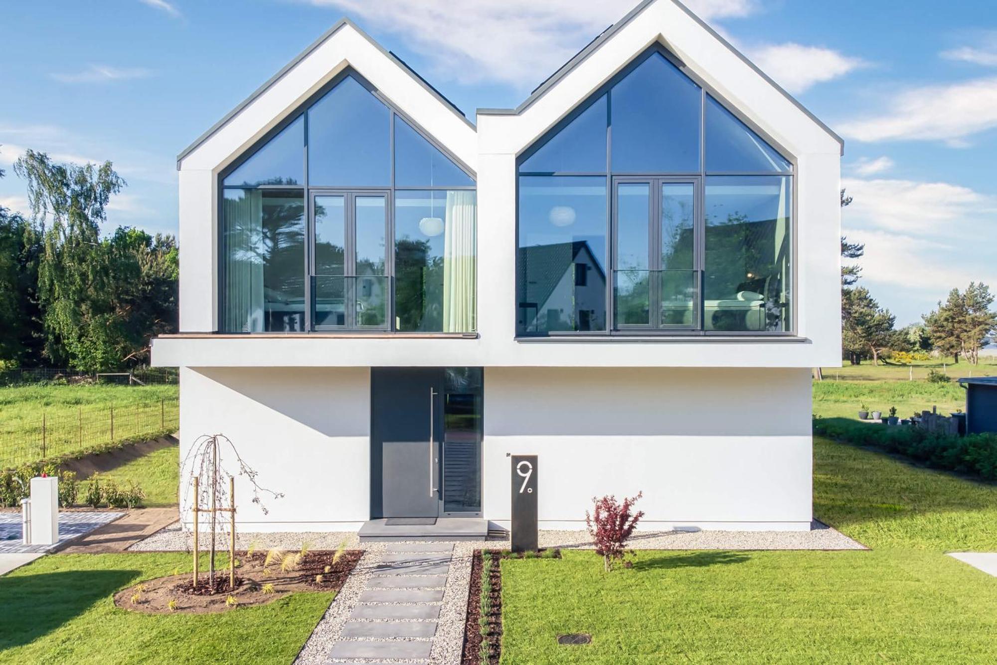 Holiday Home,1590984290:JPEG