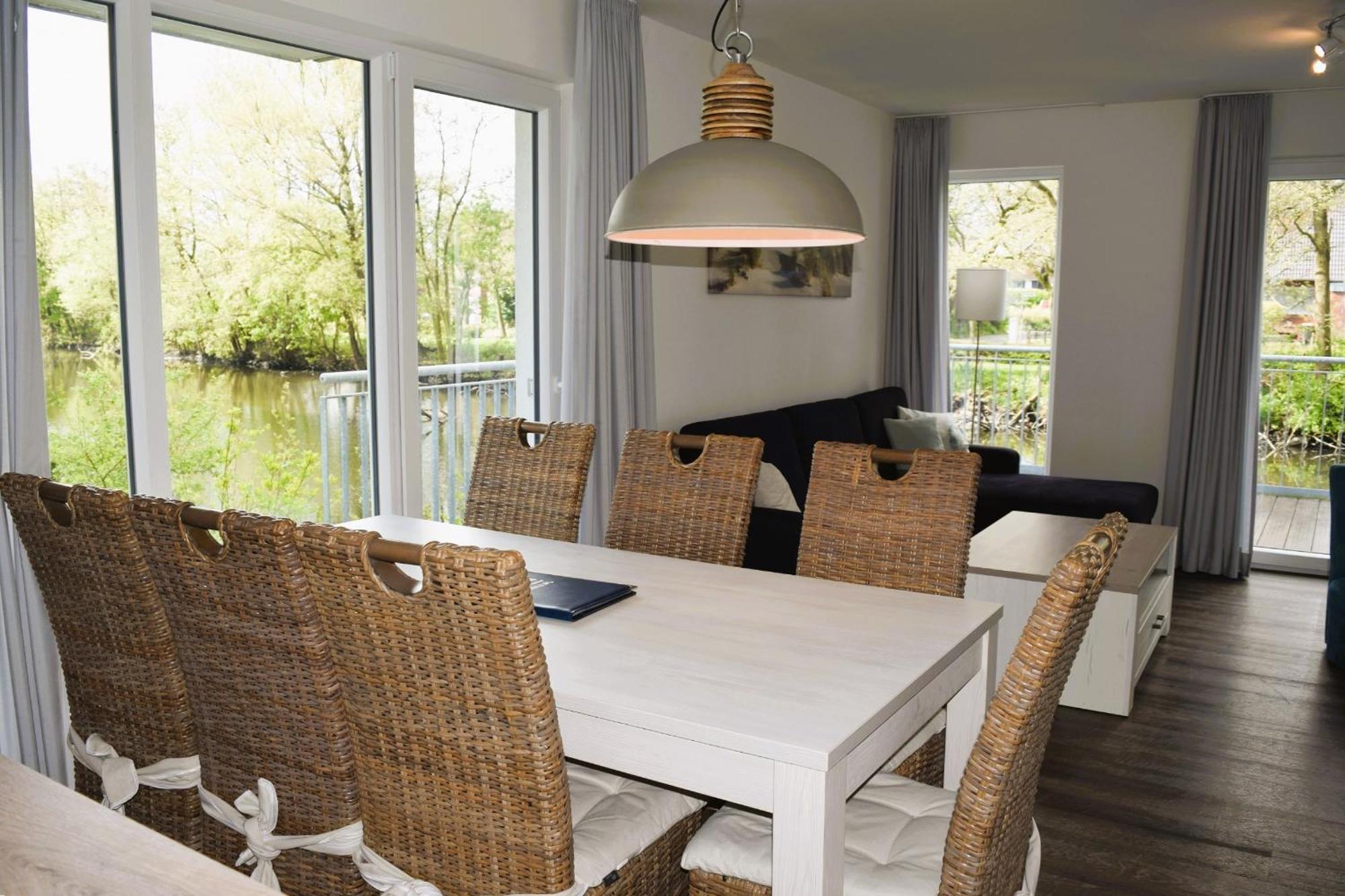 Holiday Home,1591301075:JPEG