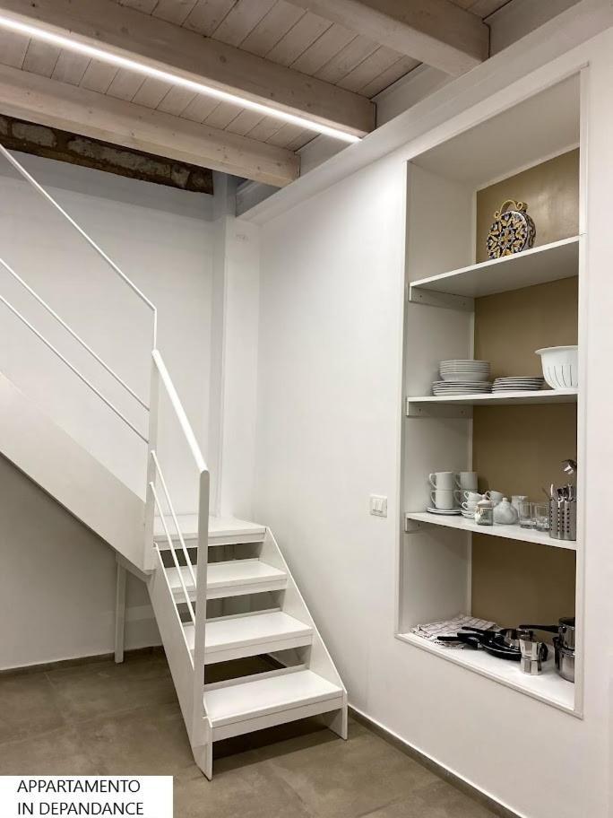 Studio Apartment Separate Building,1591487162:JPEG