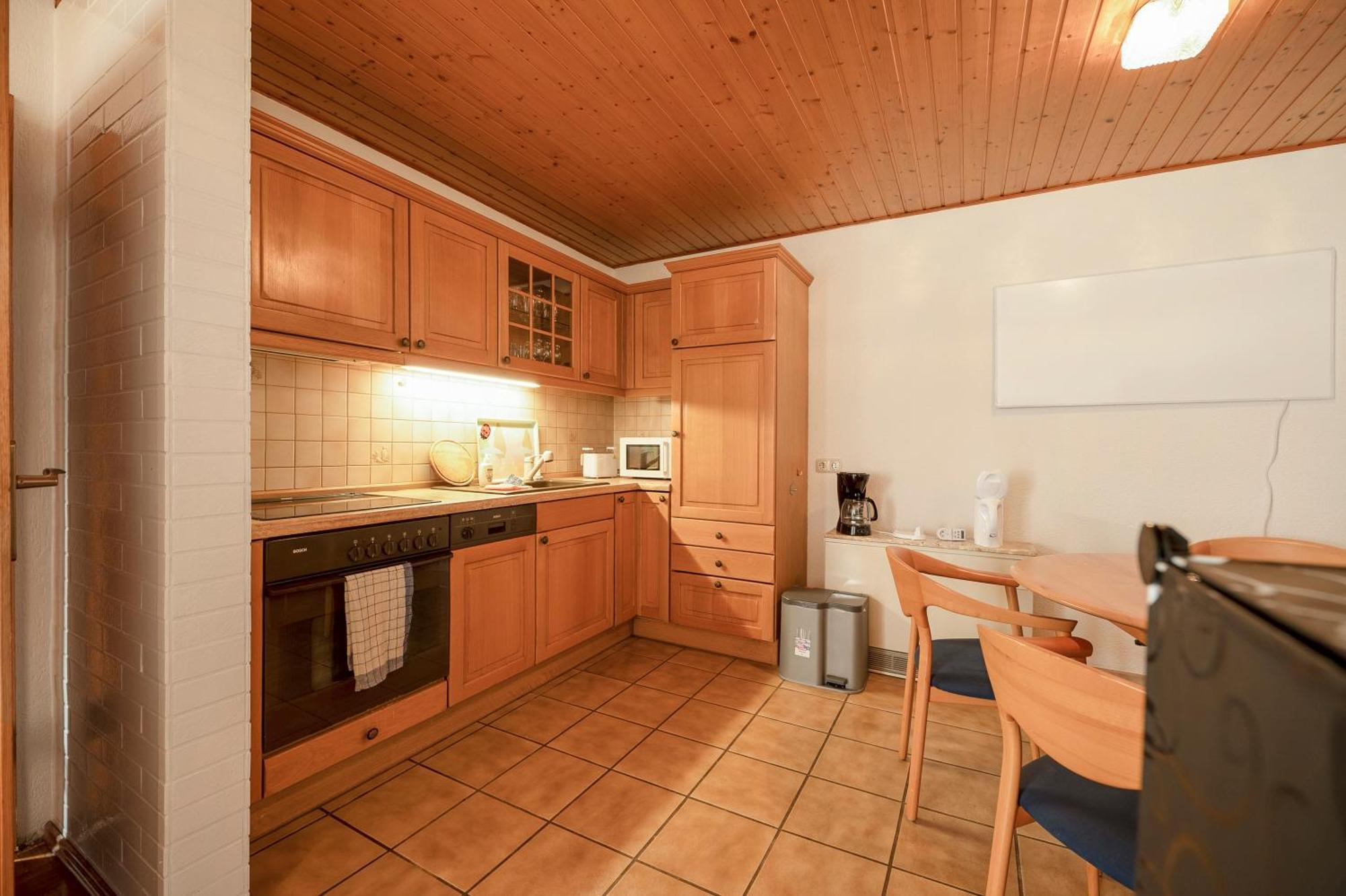 Three-Bedroom House,1592710192:JPEG