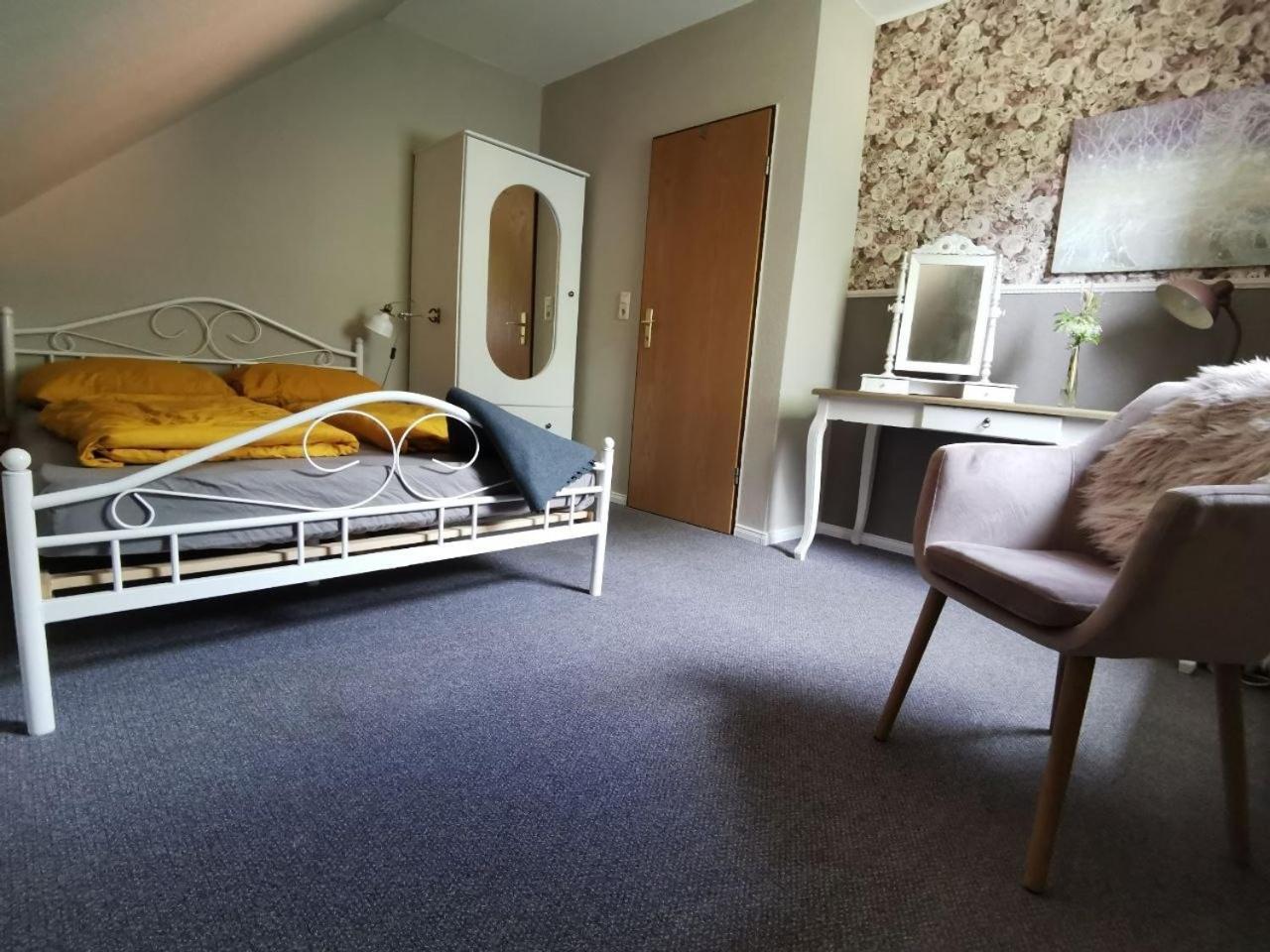 Holiday Home,1596209240:JPEG