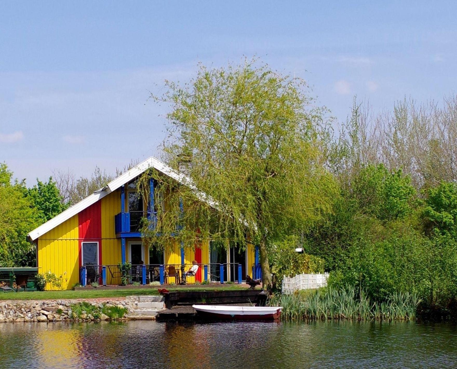 Holiday Home,1597177396:JPEG