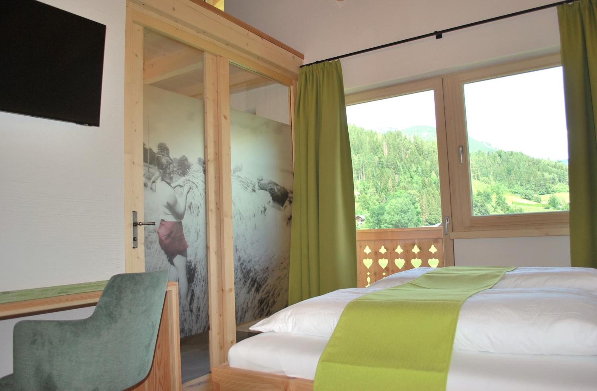 Two-Bedroom Apartment,1601712992:JPEG