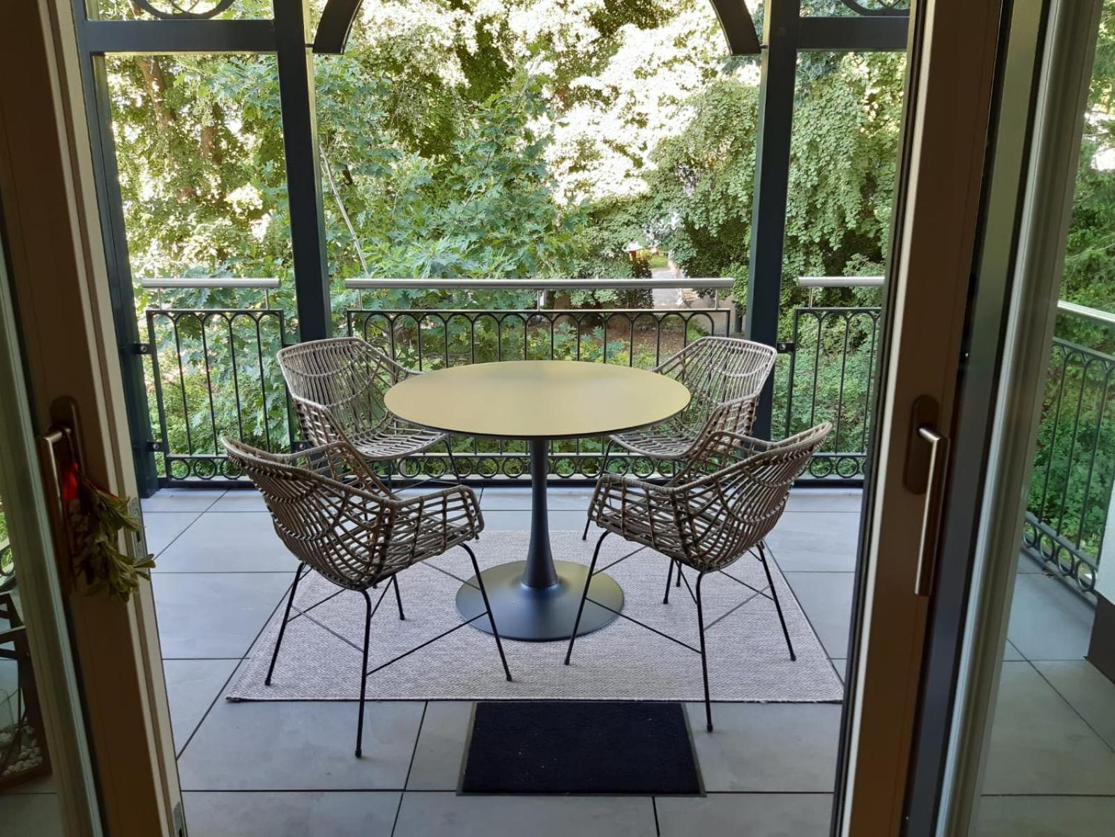 Two-Bedroom Apartment with Shower,1603539507:JPEG