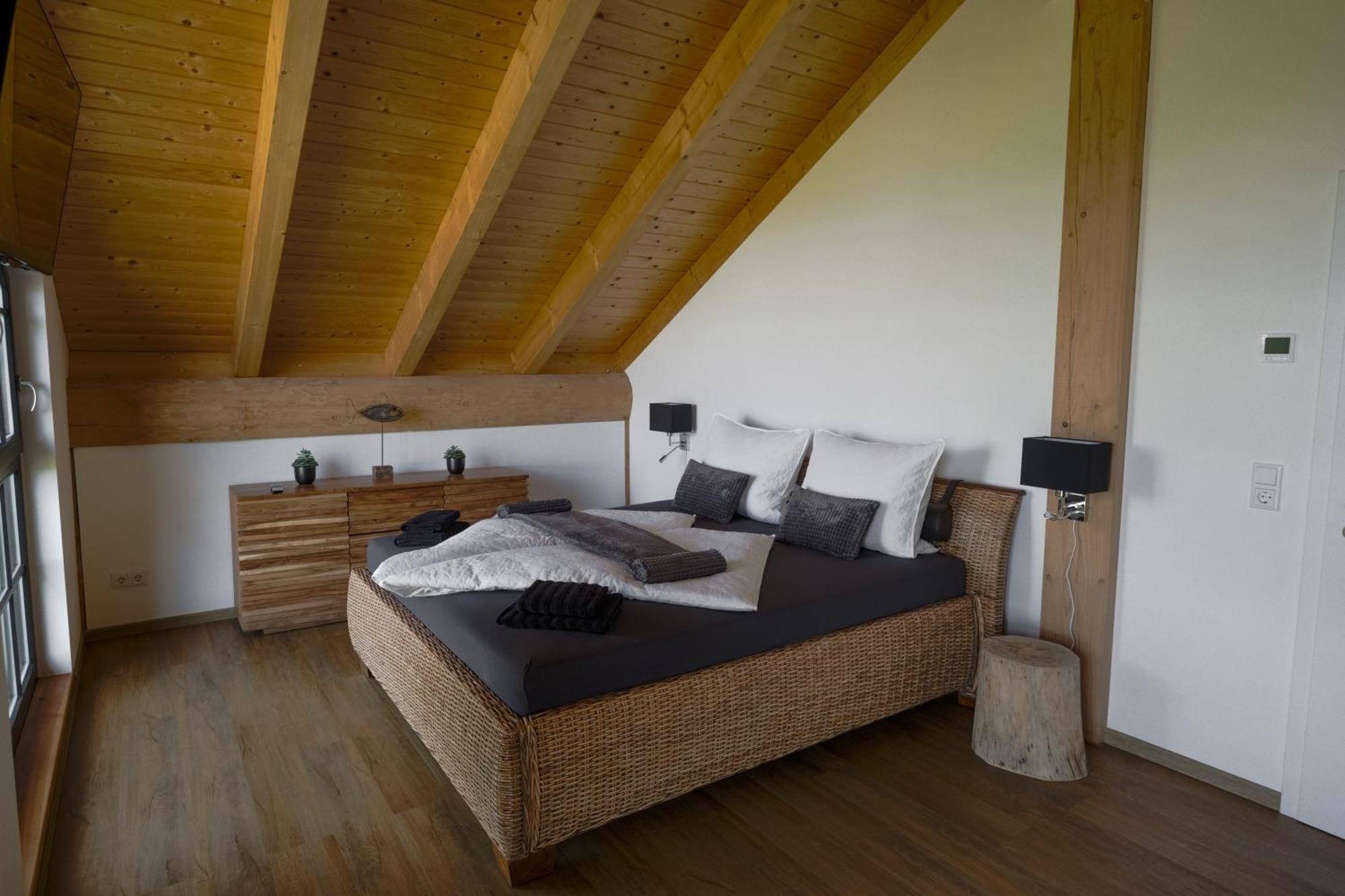 Four-Bedroom House,1605794879:JPEG