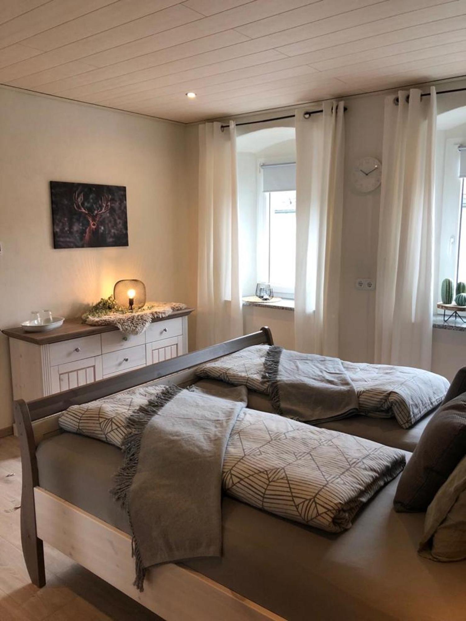 Three-Bedroom House,1606948324:JPEG