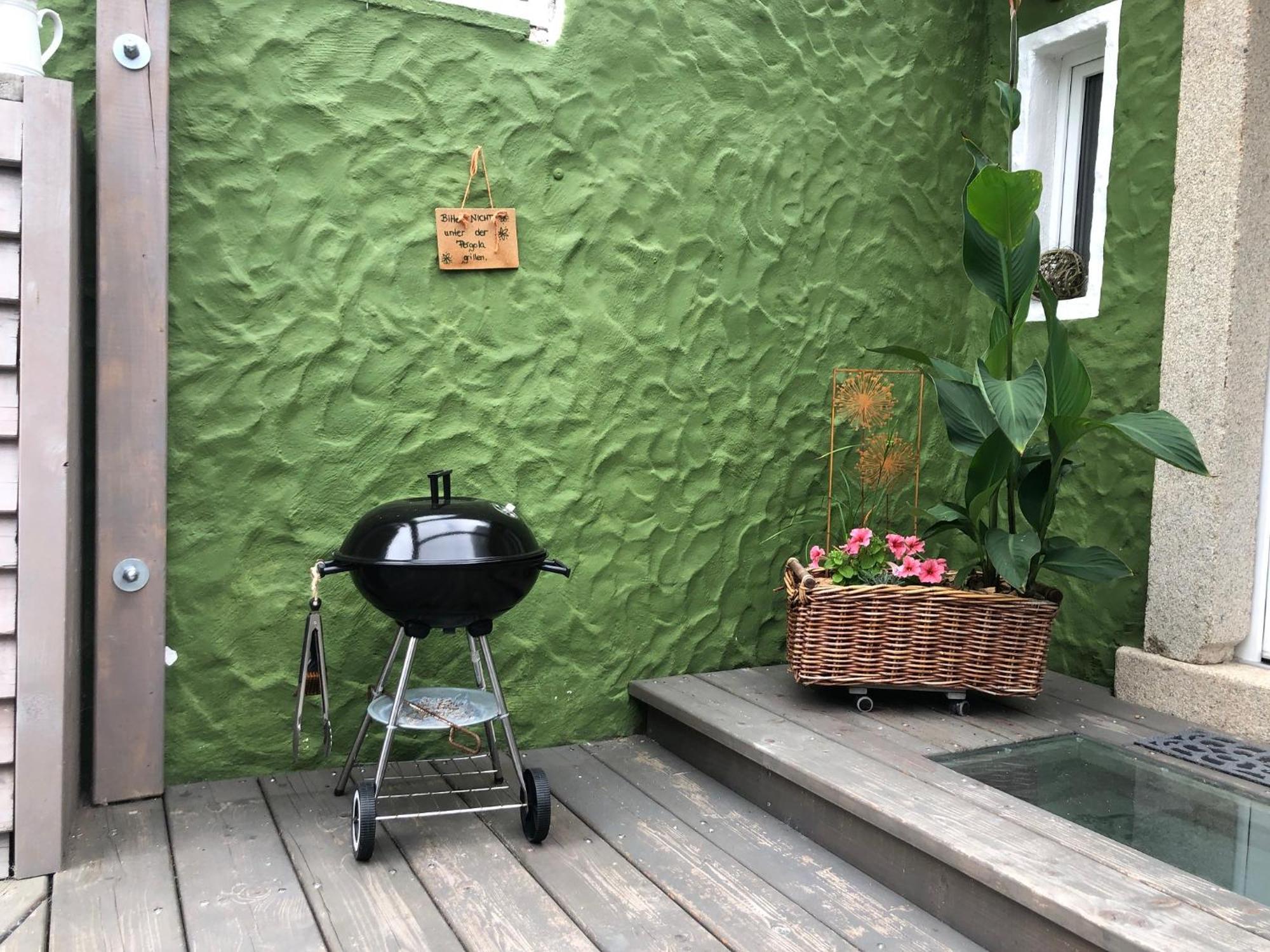 Three-Bedroom House,1606948368:JPEG