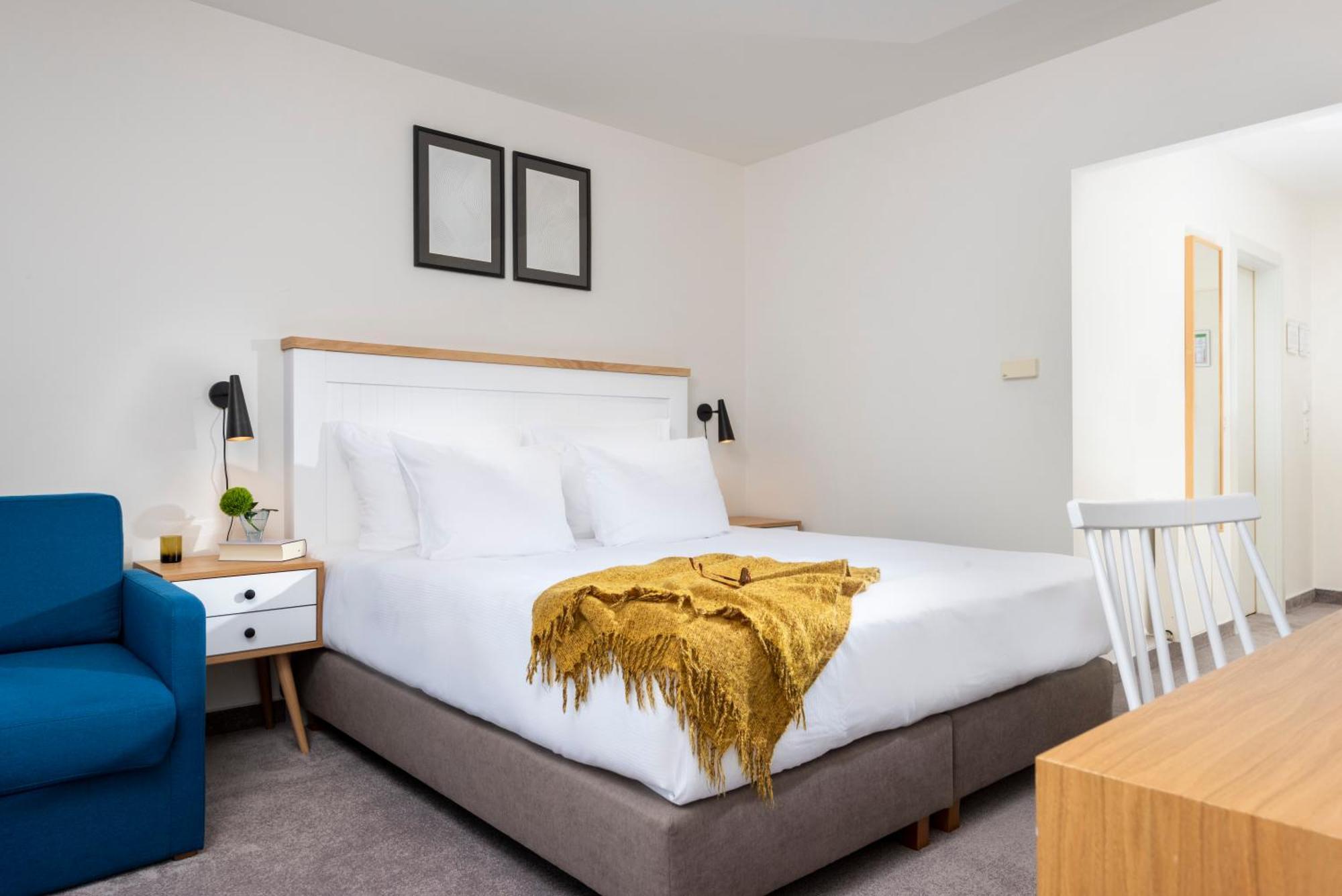 Standard  Room,1608797784:JPEG