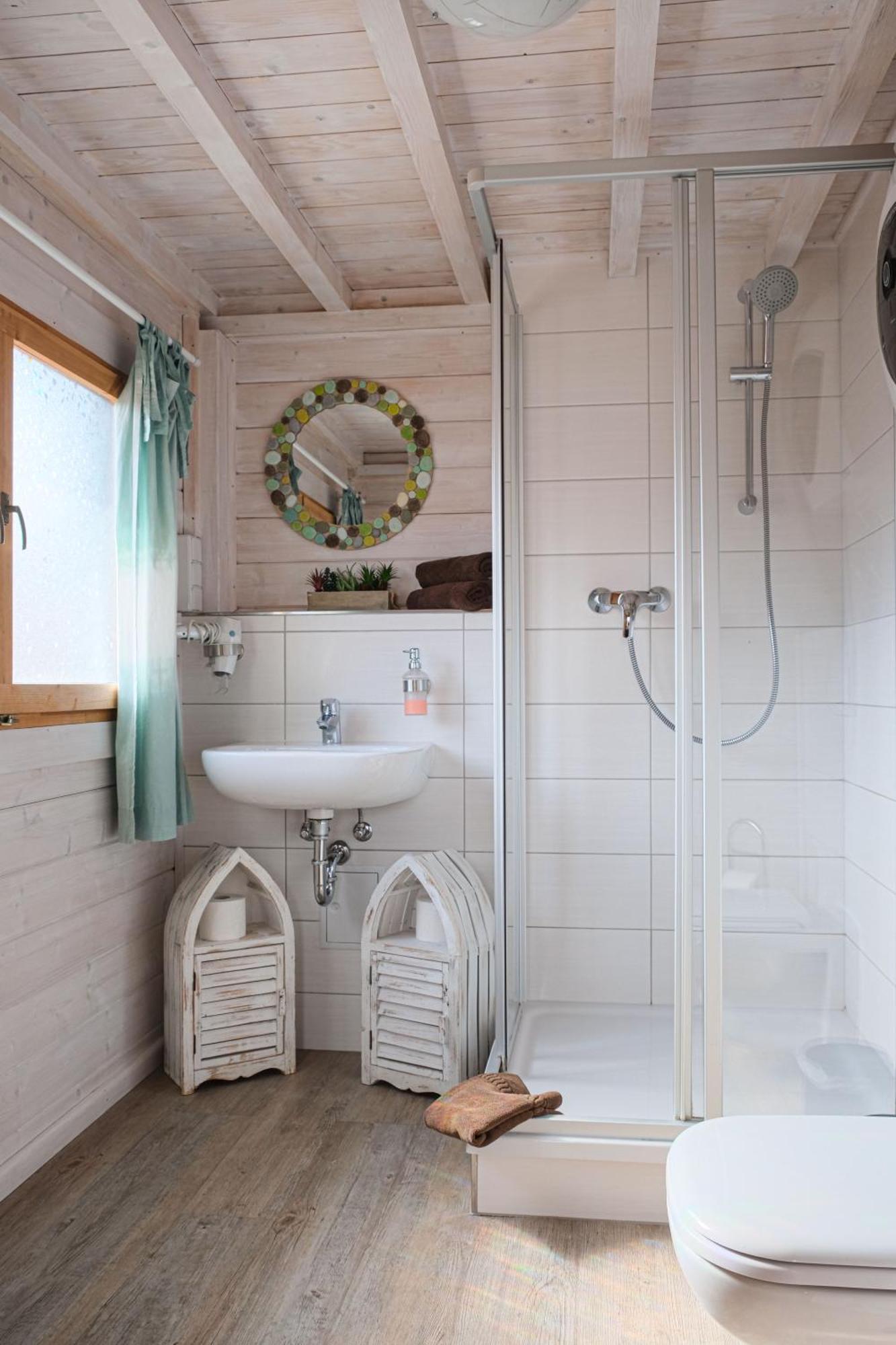 One-Bedroom House,1610988663:JPEG