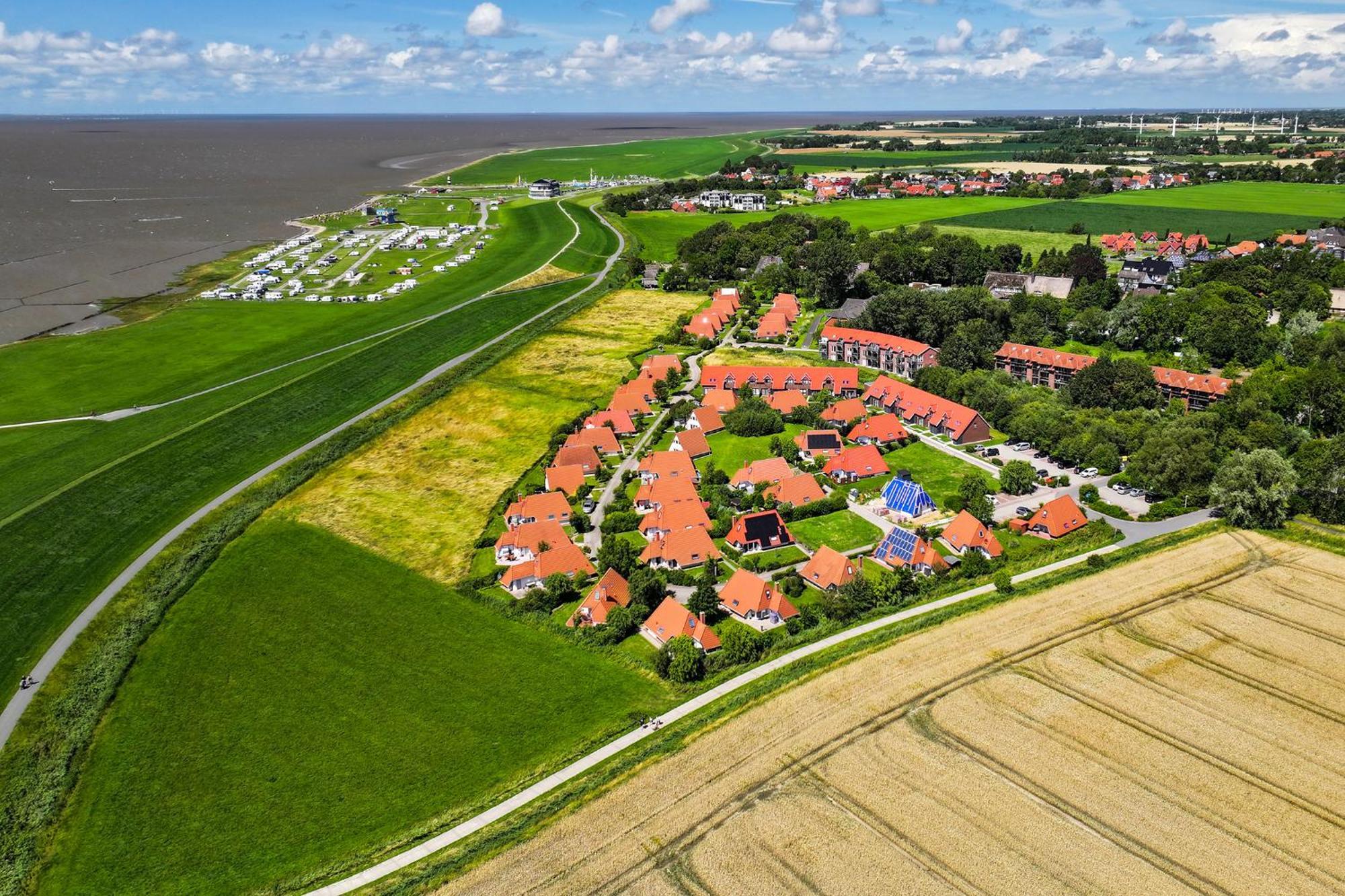 Holiday Home,1612369663:JPEG
