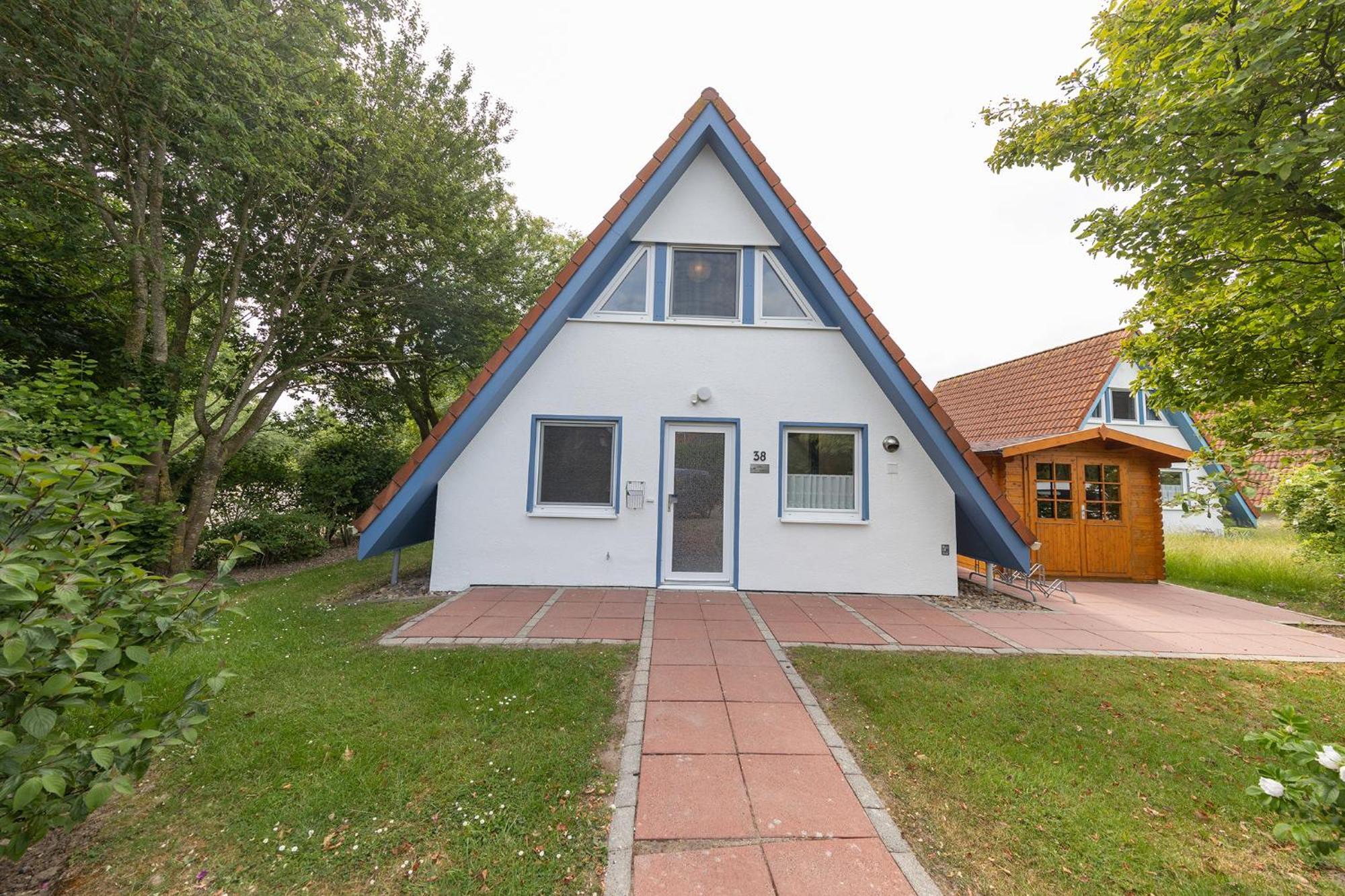 Holiday Home,1612370821:JPEG