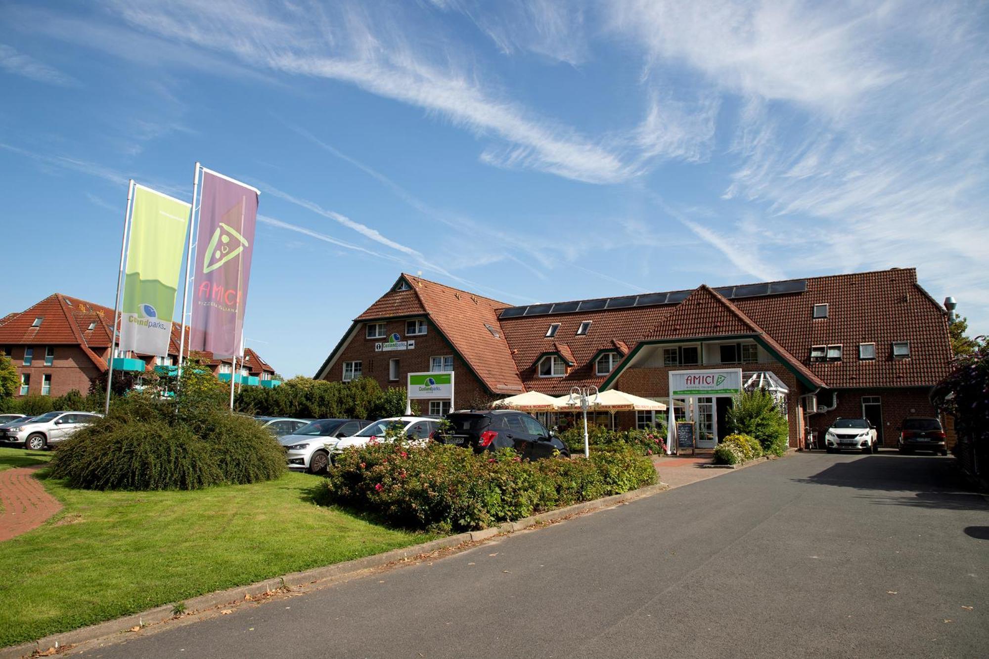 Holiday Home,1612372622:JPEG