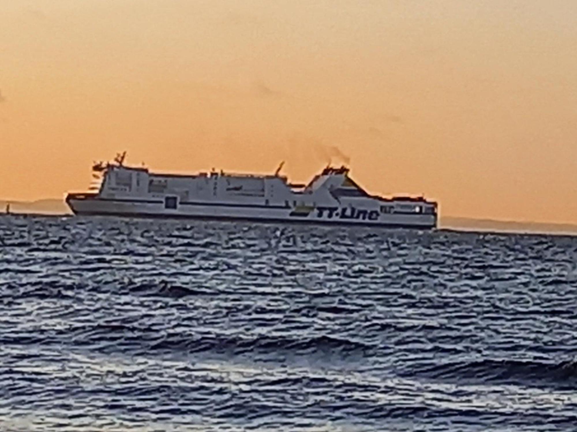 Four-Bedroom House,1614050204:JPEG