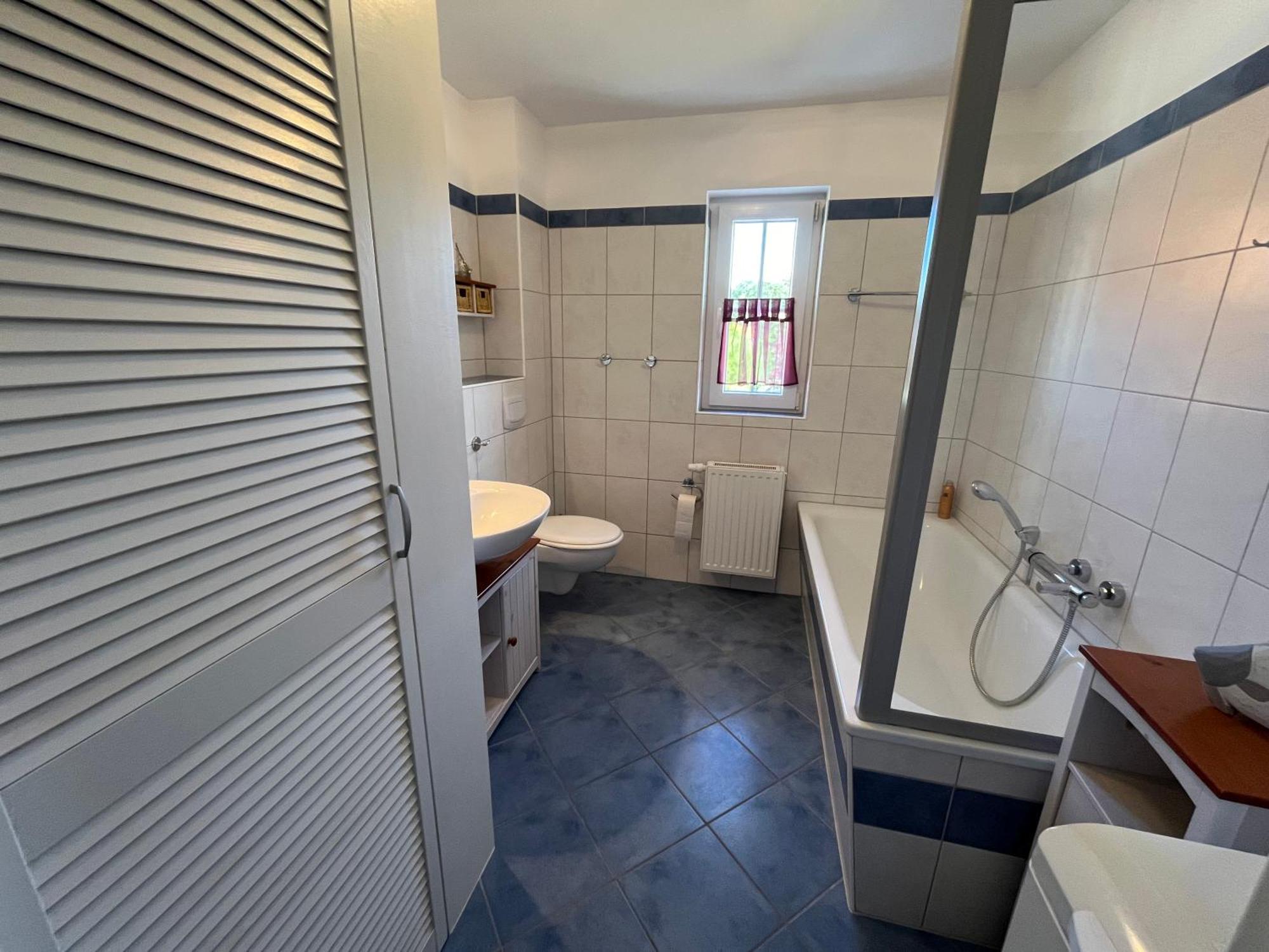 Holiday Home,1616122560:JPEG