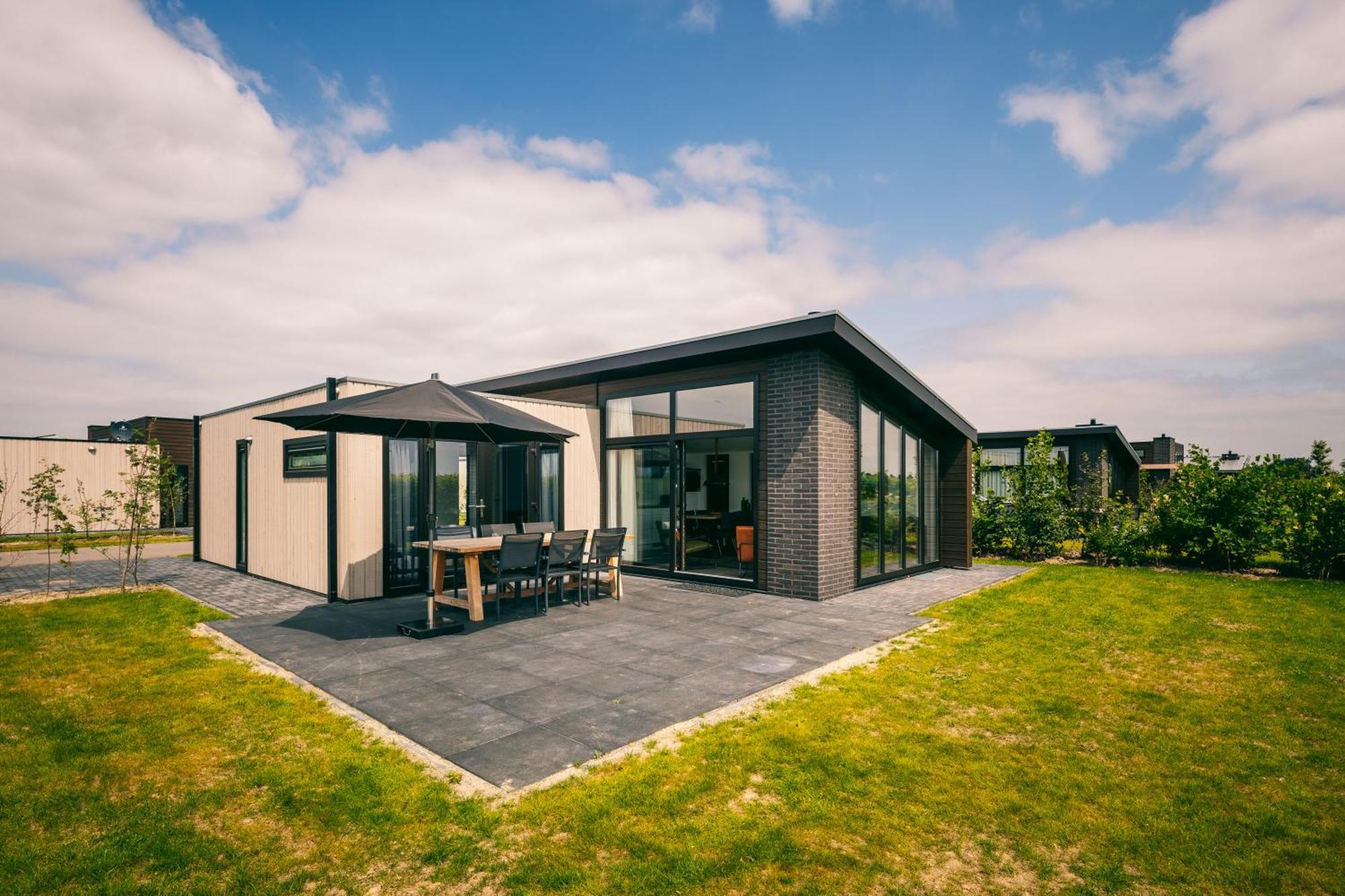 Standard Bungalow