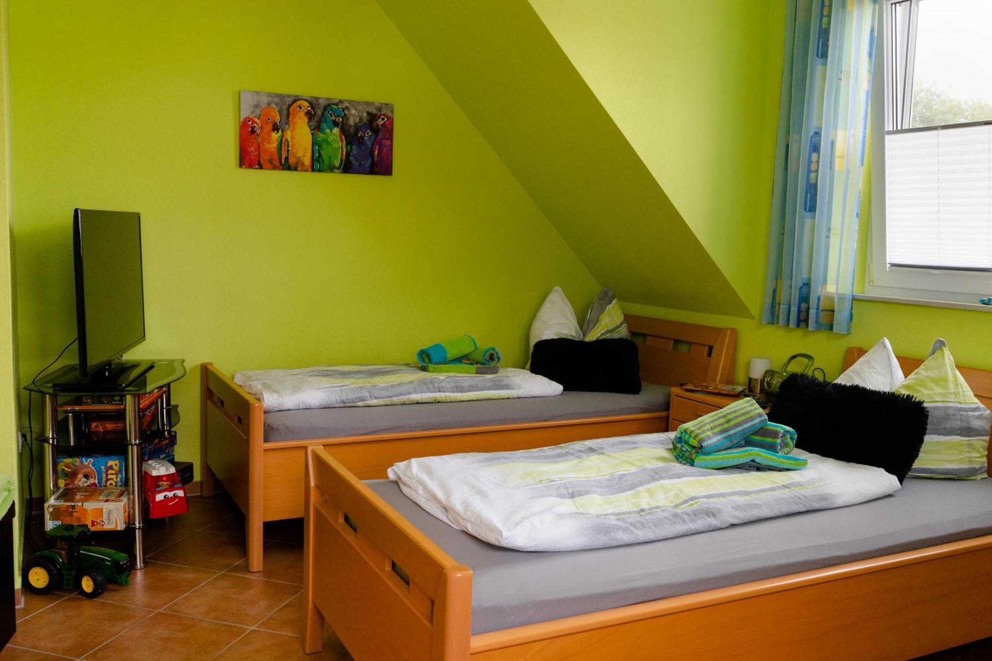 Holiday Home,1616912450:JPEG