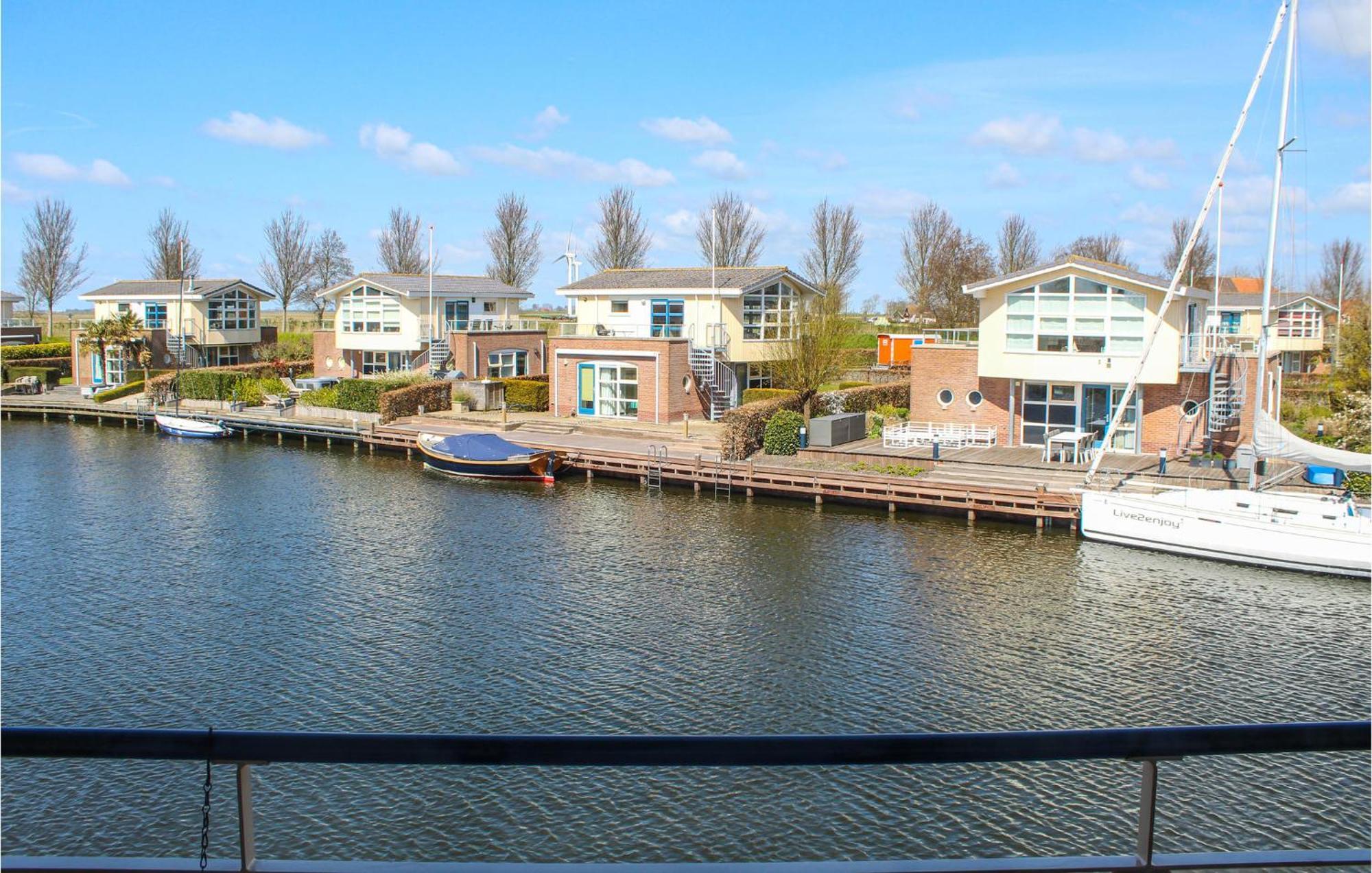 Three-Bedroom Holiday Home,1622151688:JPEG