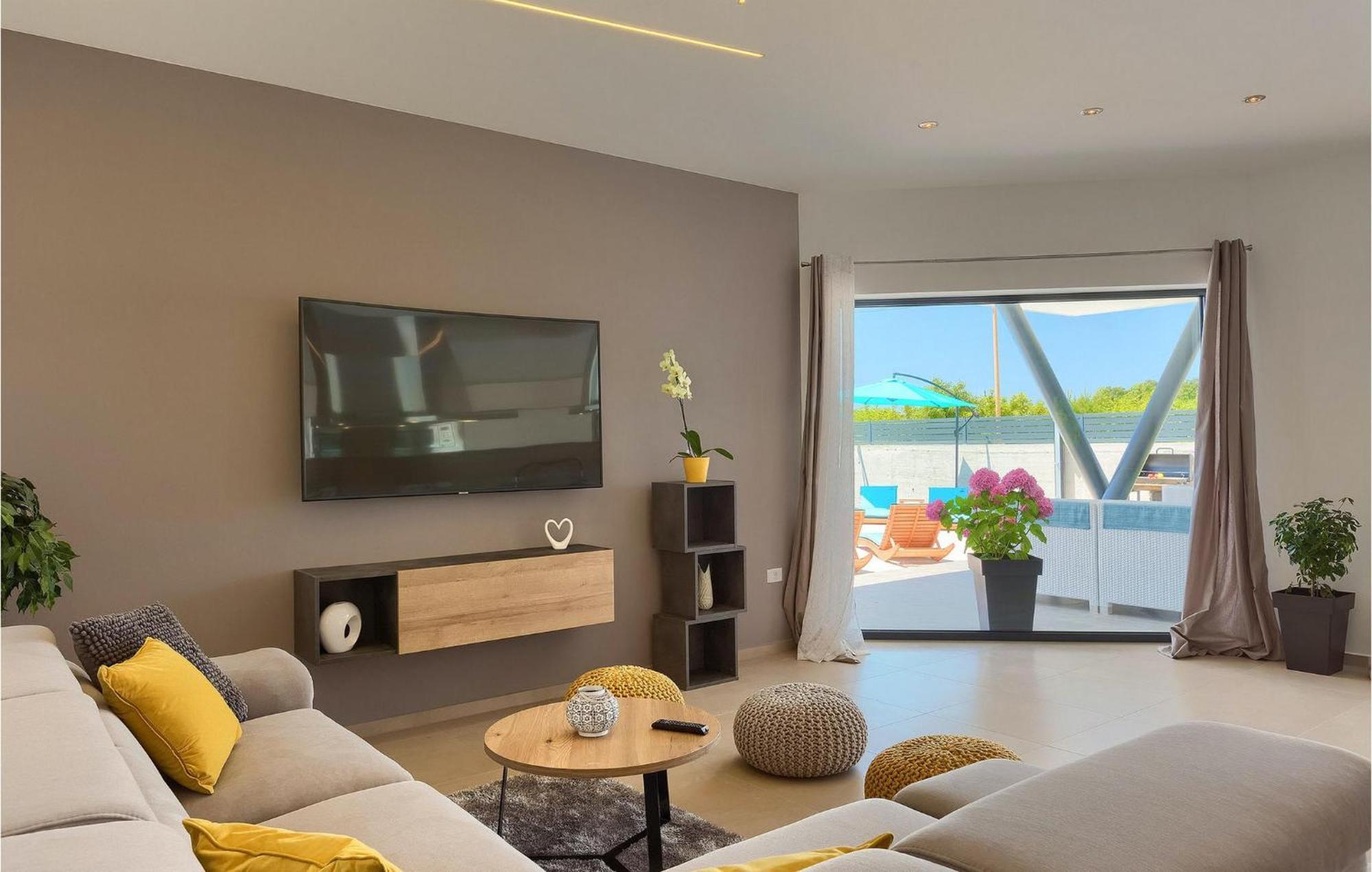 Four-Bedroom Holiday Home,1623597746:JPEG