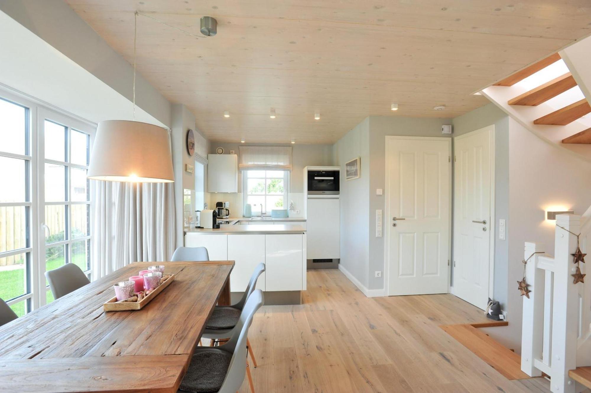 Holiday Home,1629940477:JPEG