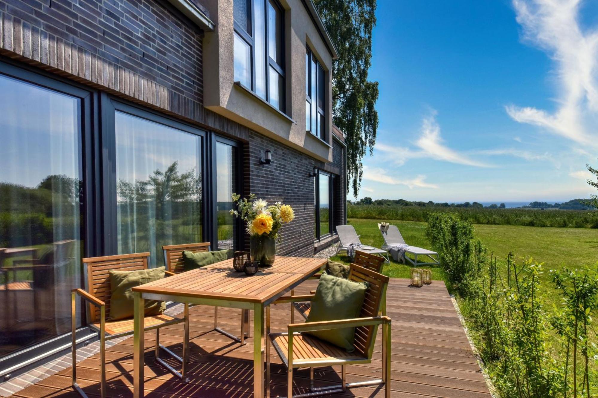 Holiday Home,1631391254:JPEG