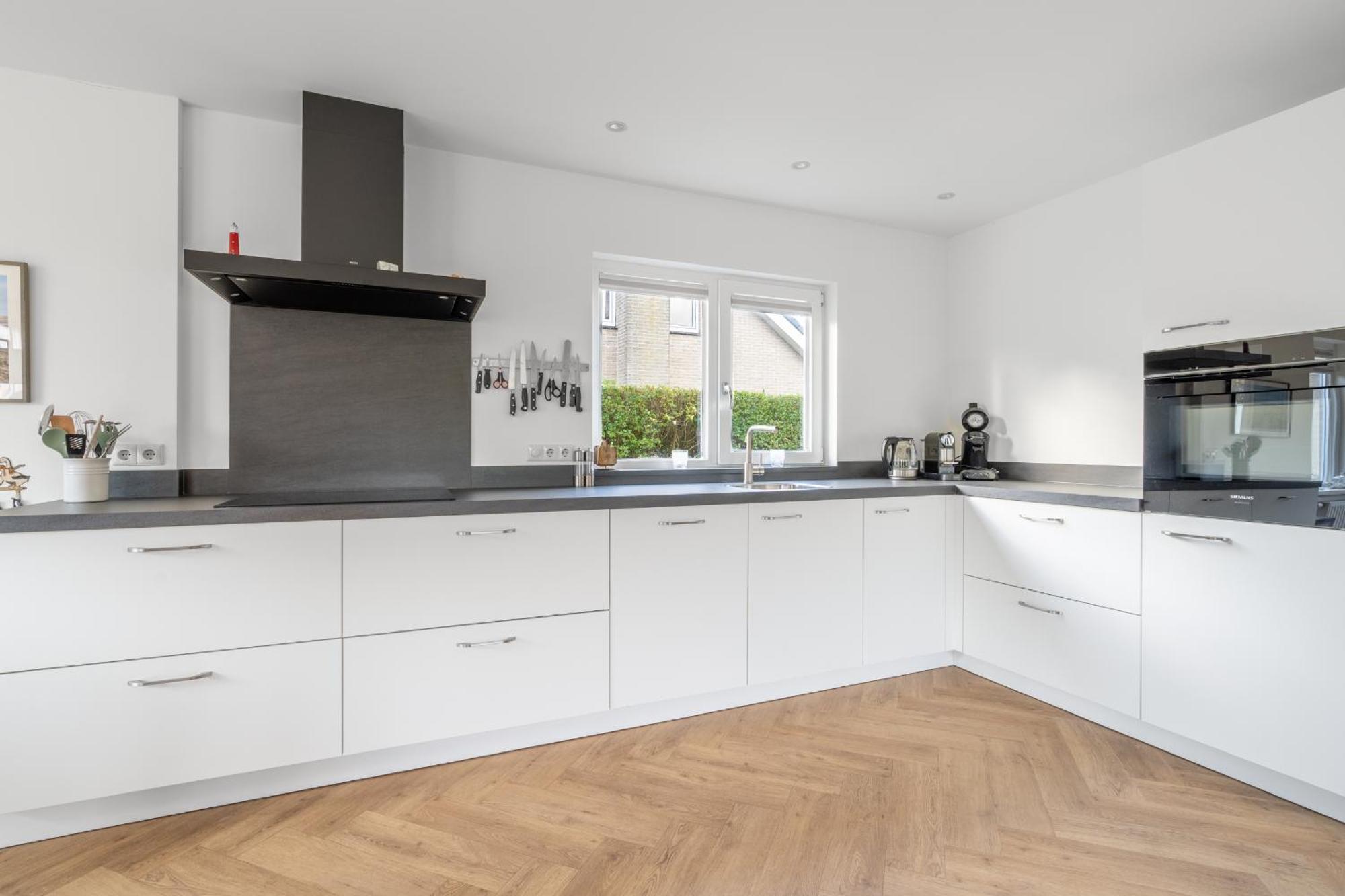 Three-Bedroom House,1631528528:JPEG
