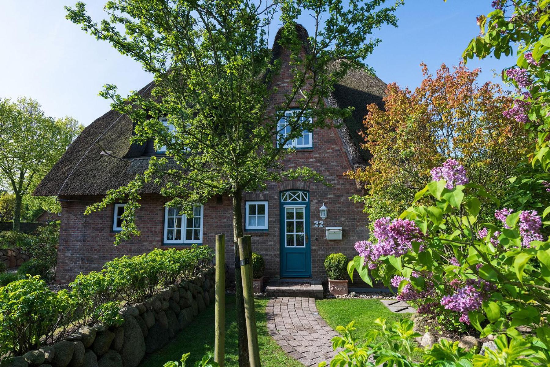 Holiday Home,1644066649:JPEG