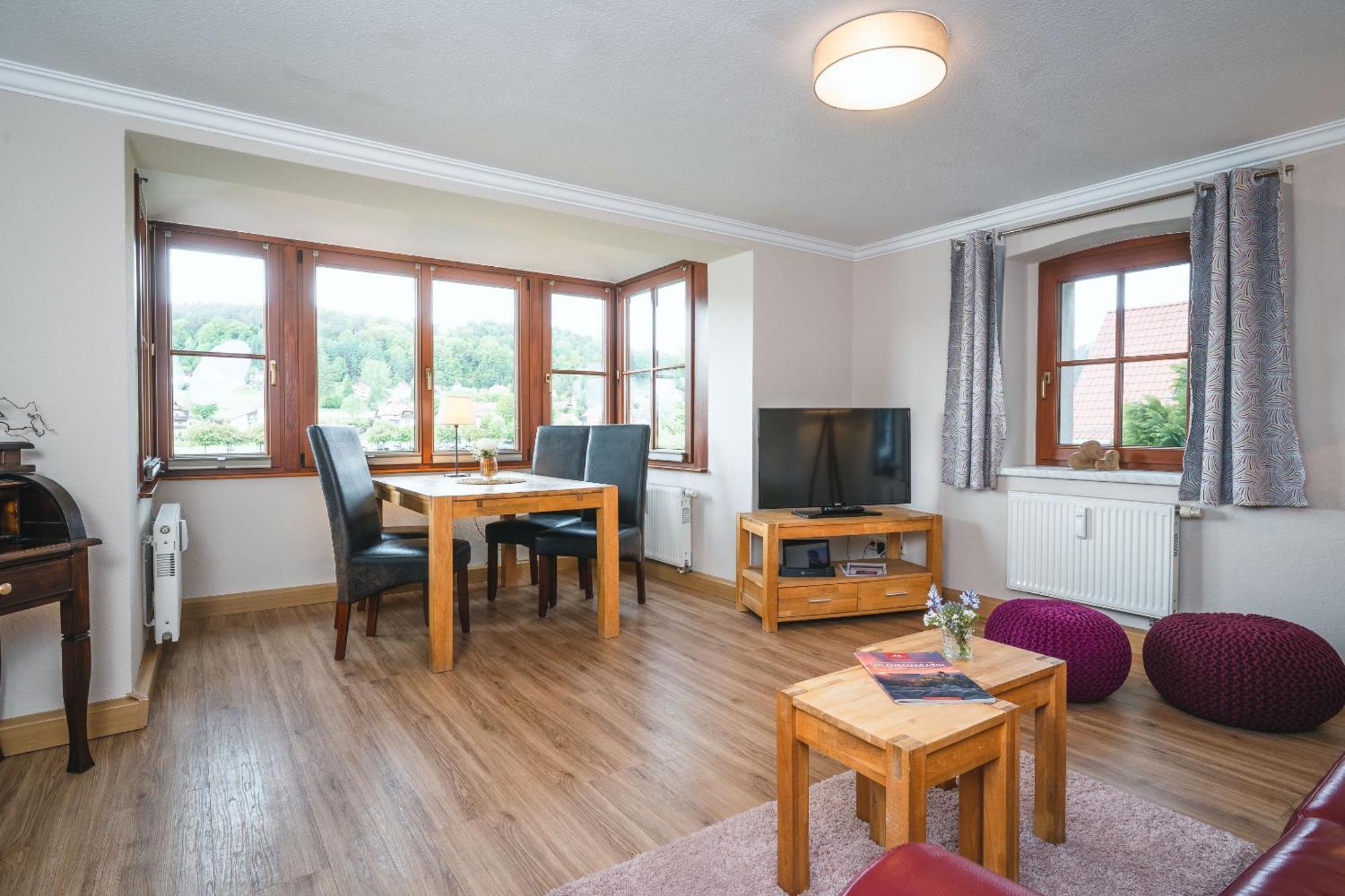 One-Bedroom Apartment,1645040722:JPEG